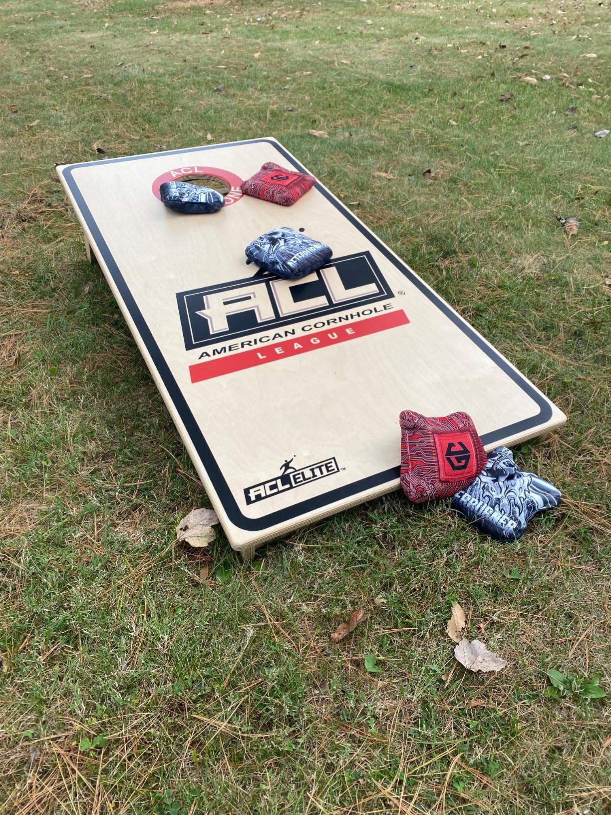 Victory Tailgate ACL Elite 2x4 Cornhole Board - Proprietary 4-Step ACL Top-Coat Finish customer photo 1