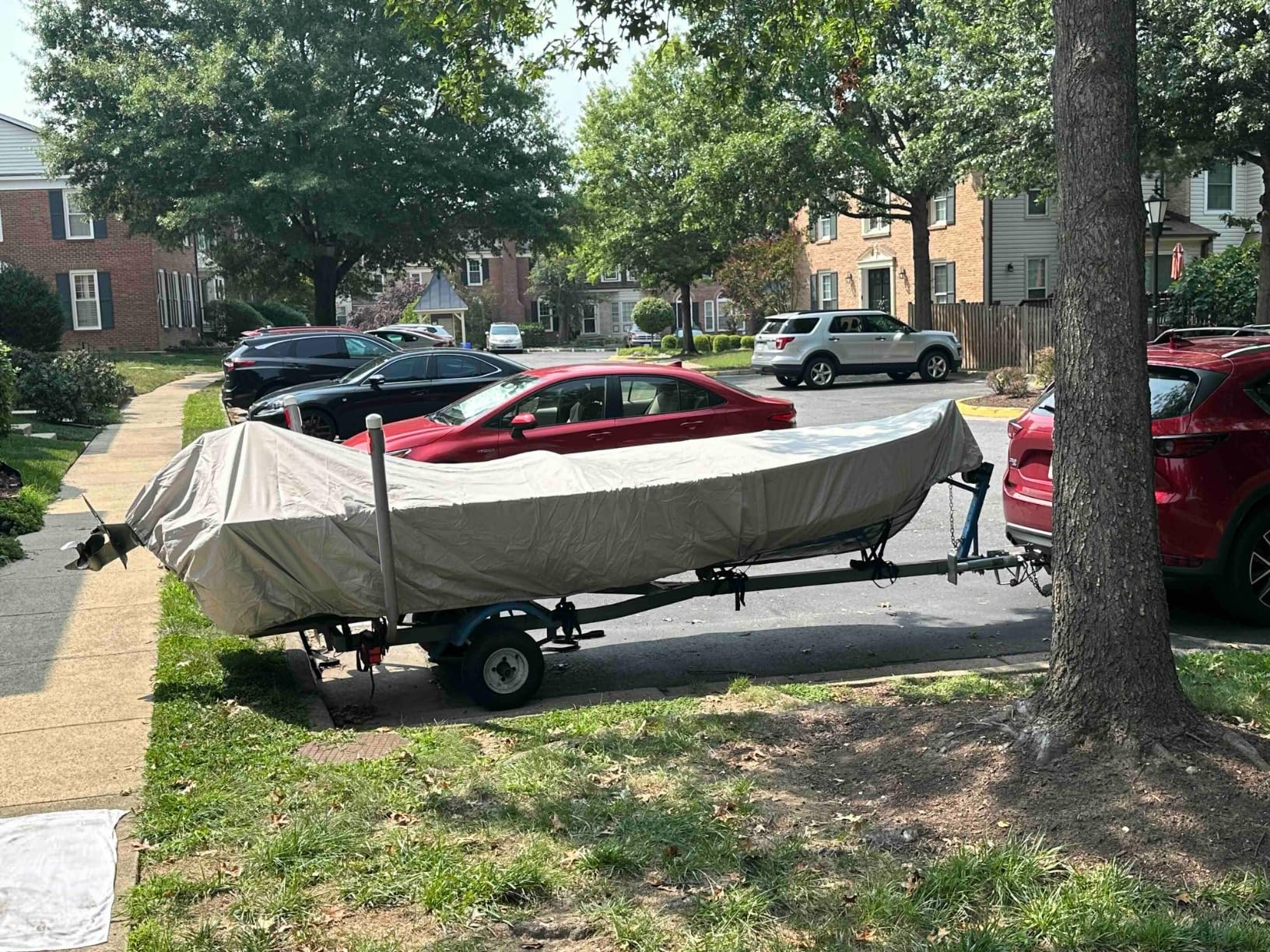 Trailerable Boat Cover 17-19ft with Outboard Motor Cover, 900D Fade Resistant Marine Canvas Waterproof Boat Covers for 17 feet 18ft 19' Foot V-Hull Bass Boat Tri-Hull Runabout Boat, Black customer photo 1