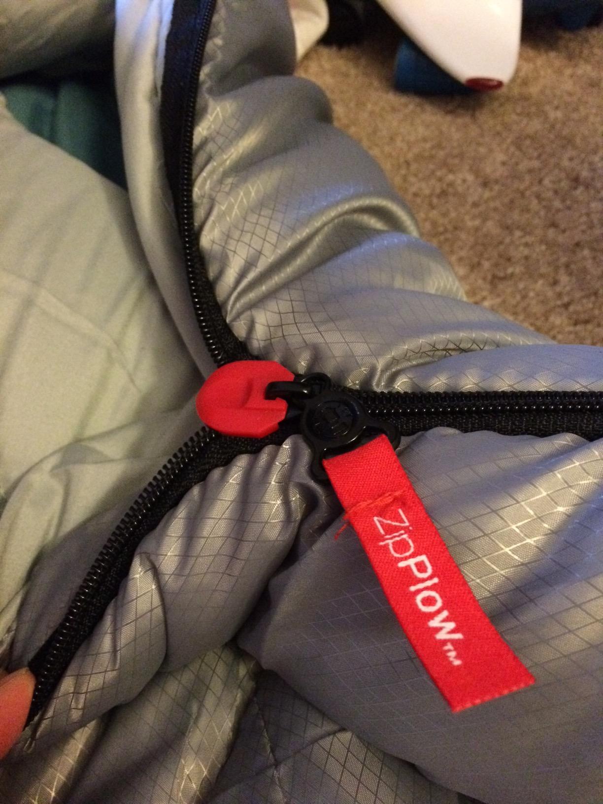 Coleman 45F Double Sleeping Bag, XL Tandem Sleep Sack with Big & Tall Design, Zips Apart into 2 Sleeping Bags, Machine Washable customer photo 2