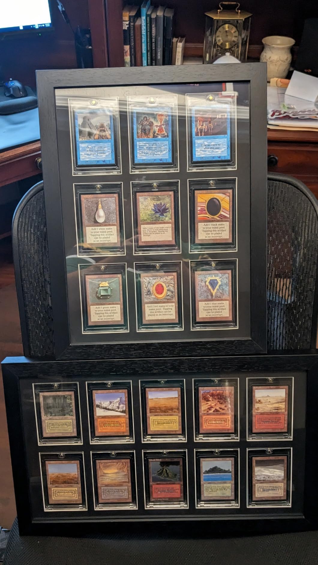 Bivitre Trading Card Display Frame with UV Protection Magnetic Card Holder | Wall Mount Baseball Card Display Case, Display for Basketball Football Hockey Pokemon MTG Yugioh, for 10 Standard Cards customer photo 2