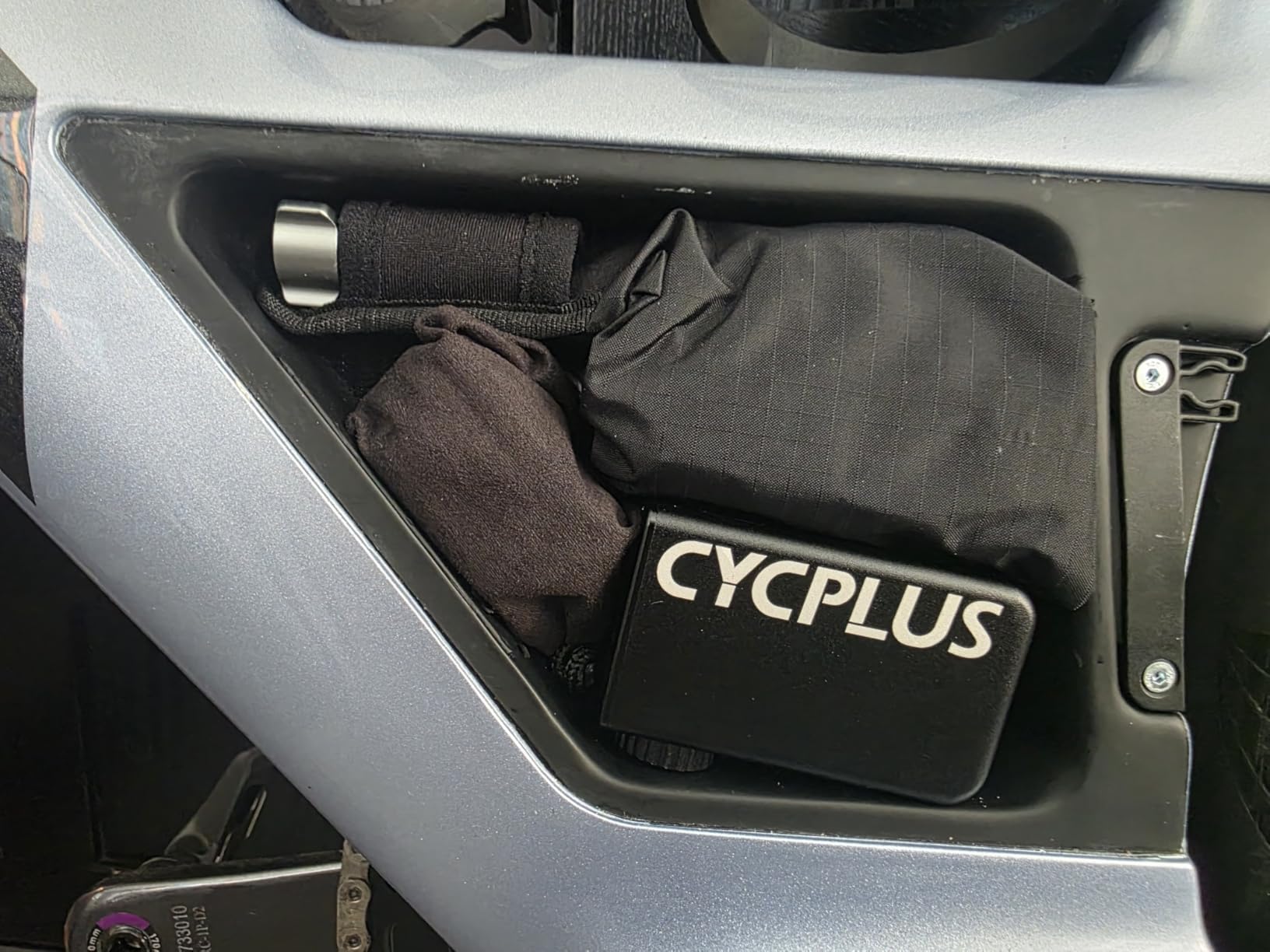 CYCPLUS AS2 PRO Tiny Bicycle Pump with Gauge, Max 120 PSI Electric Mini Pump, Auto Stop, with Presta and Schrader Valve for E-Bike, MTB, and Road Bike customer photo 2