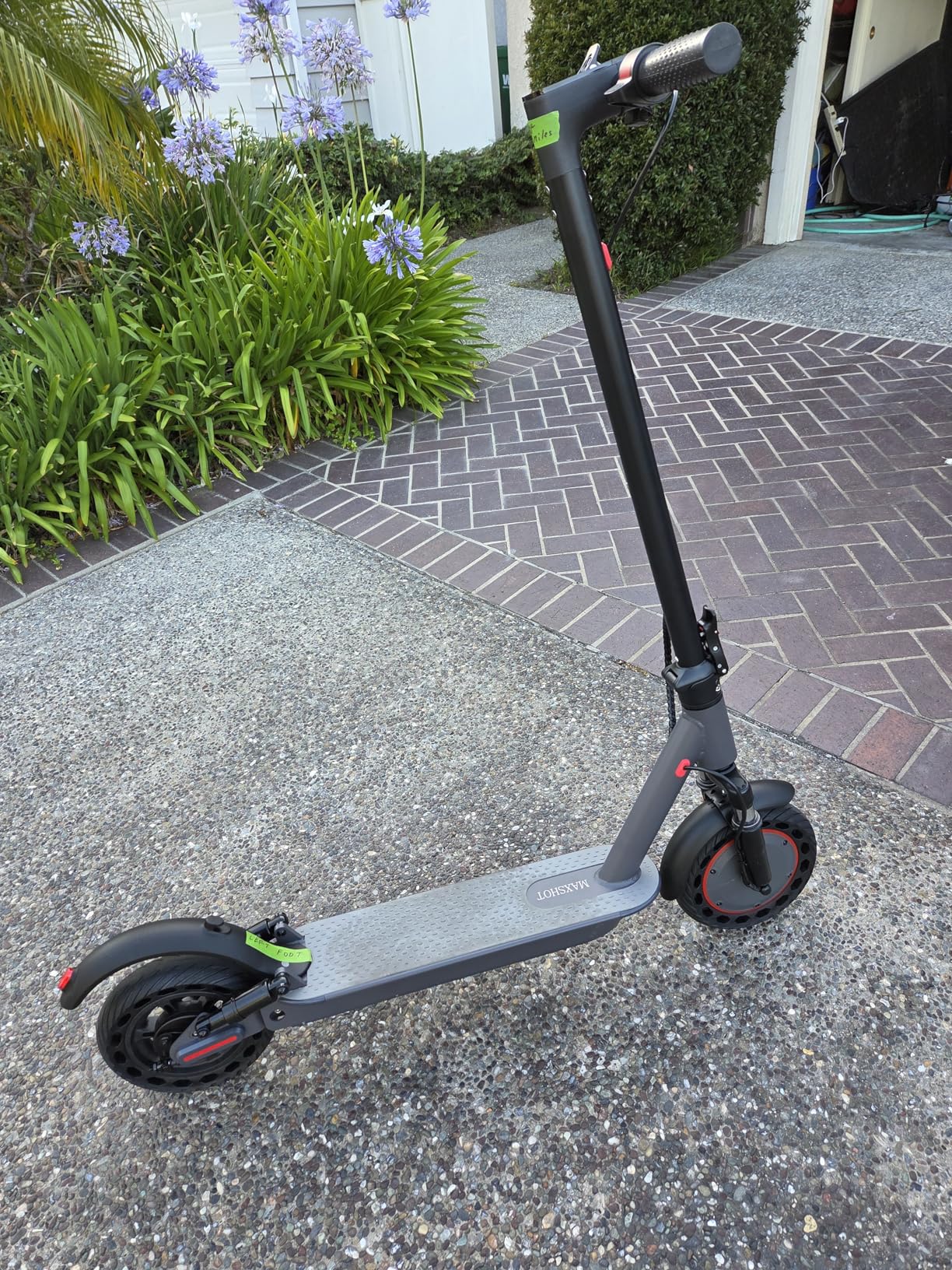 Maxshot Electric Scooter, 8.5