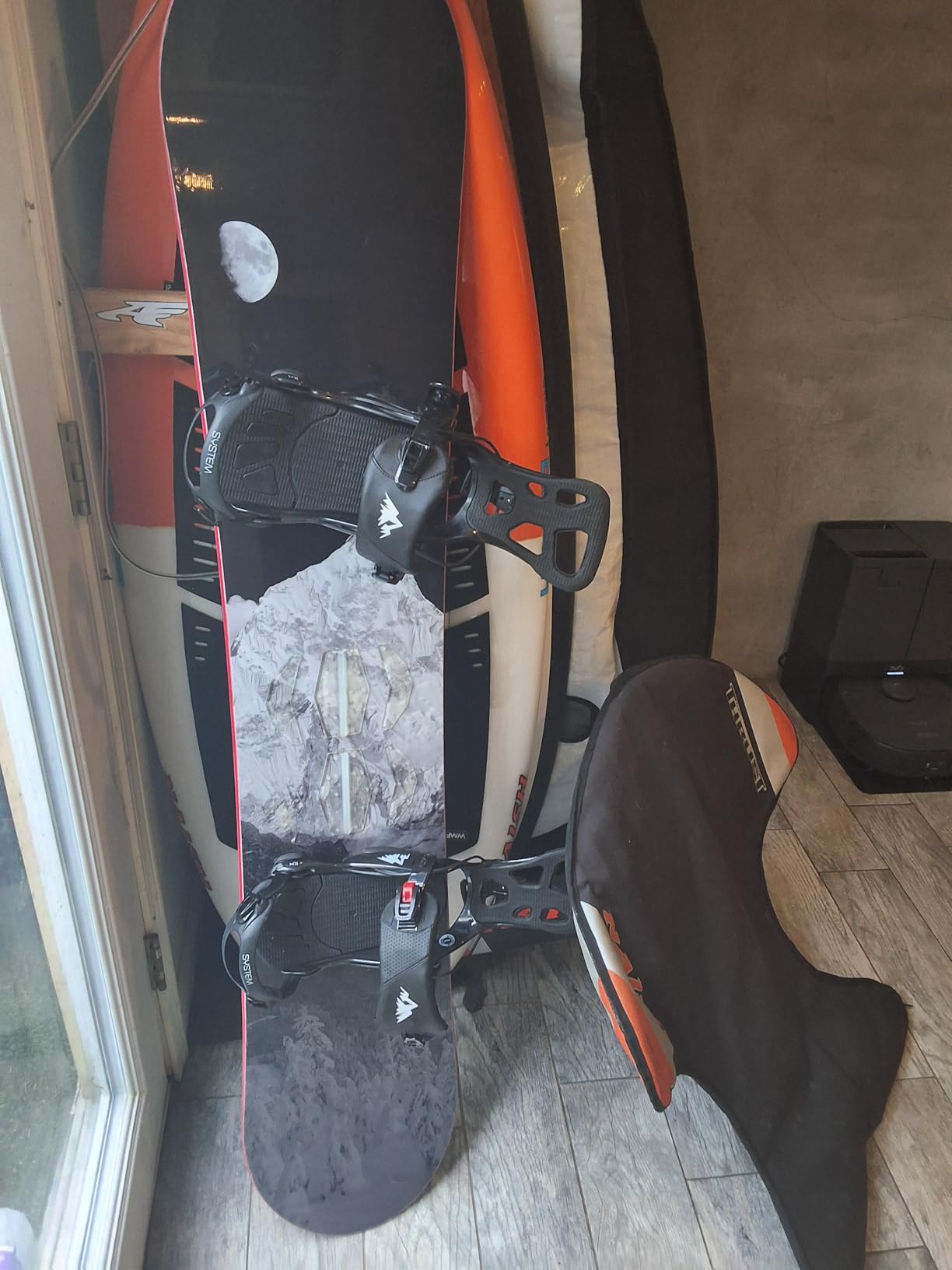 System MTN Snowboard and MTN Rear Entry Step in Bindings w/Pro Twist Boots Men's Complete Snowboard Package customer photo 1