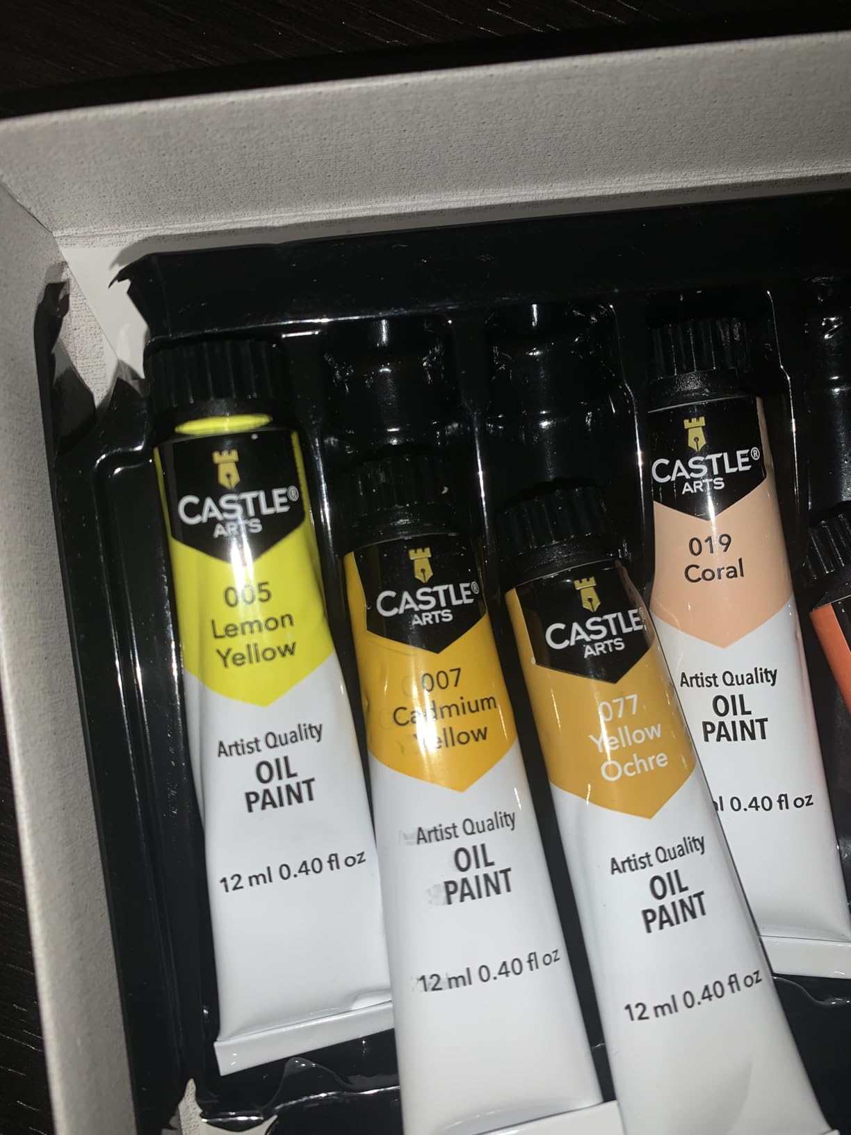 Castle Art Supplies 24 X 12ML Oil Paint Set customer photo 1