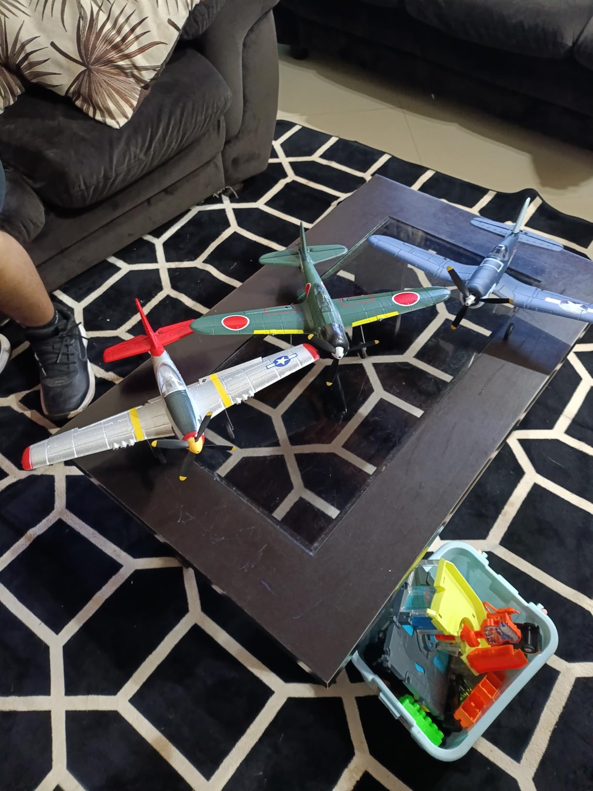 volantexrc RC Plane for Beginners, 4CH WWII RC Airplane T28 Trojan with Aileron, 2.4Ghz Remote Control Plane with Xpilot Self Righting & One Key Aerobatic for Adults (761-9 RTF Yellow) customer photo 2
