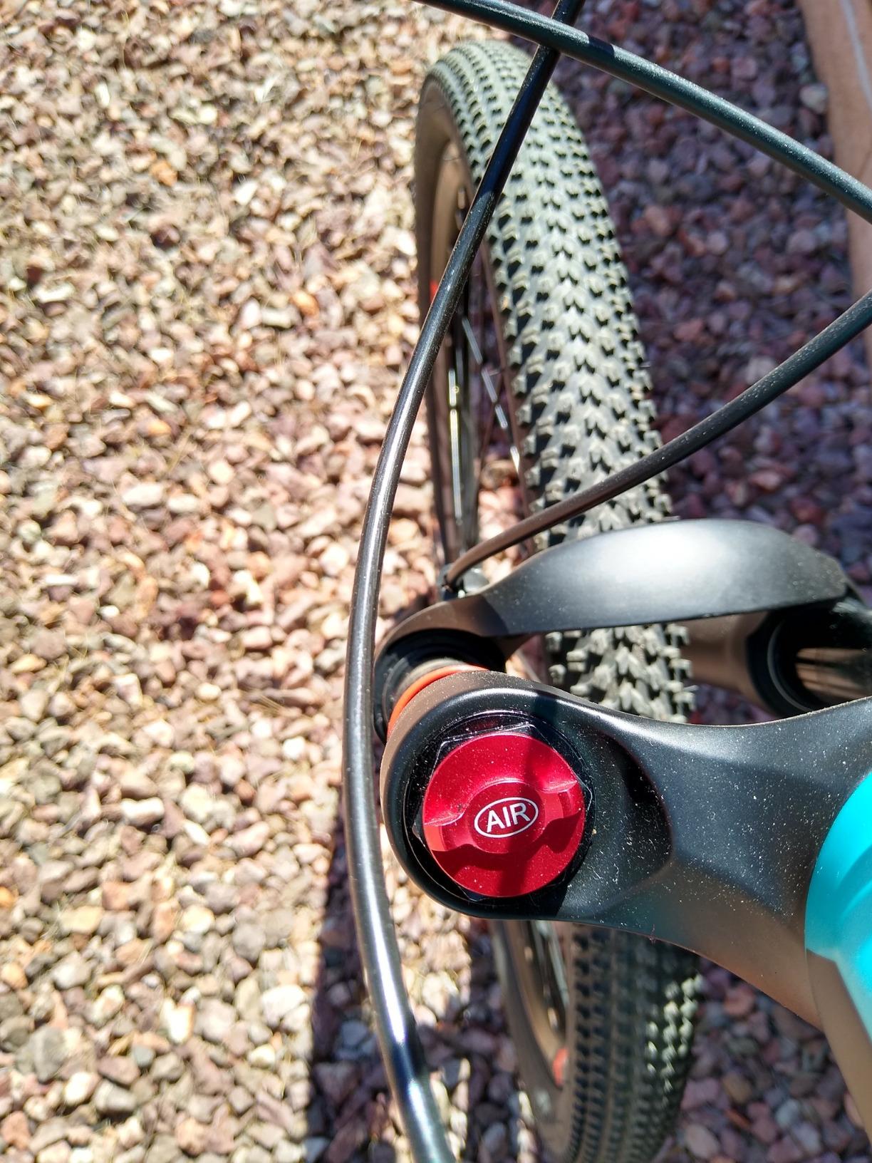 SAVADECK Titan 612 Carbon Fiber Soft Tail Mountain Bike customer photo 2