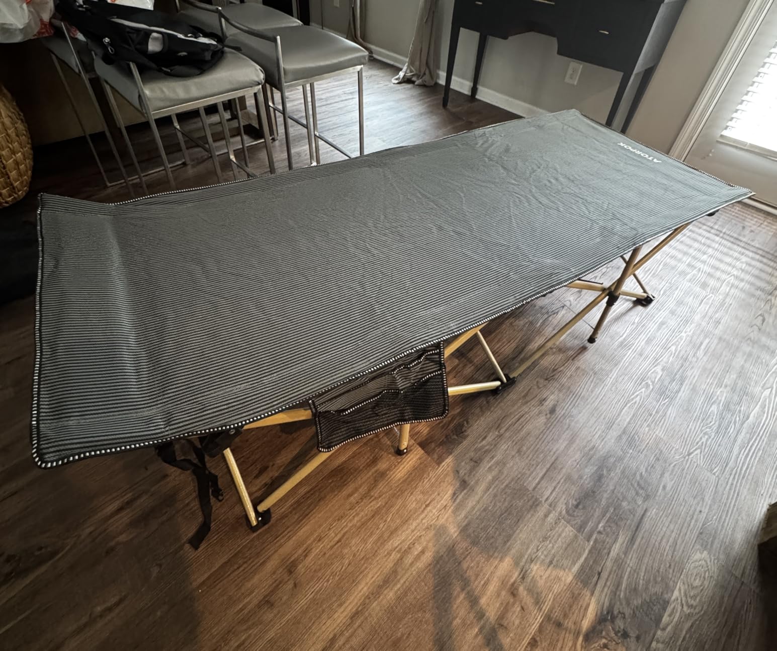 ATORPOK Oversized Camping Cot for Adults, Extra Wide 31.5'' Folding Bed with Carry Bag, Lightweight 500lbs Support, Portable Sleeping Cot for Home, Office, Camping customer photo 2