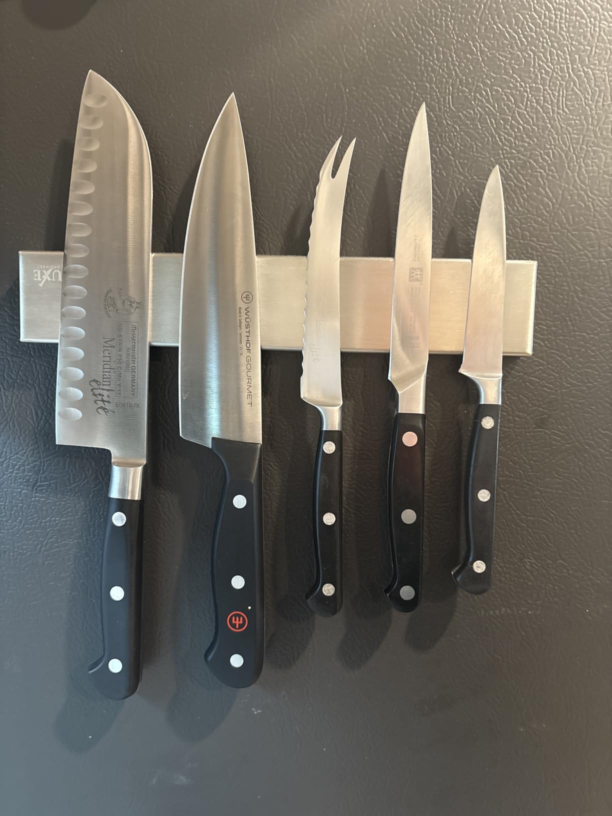Cutluxe Magnetic Knife Holder for Wall and Fridge - 16