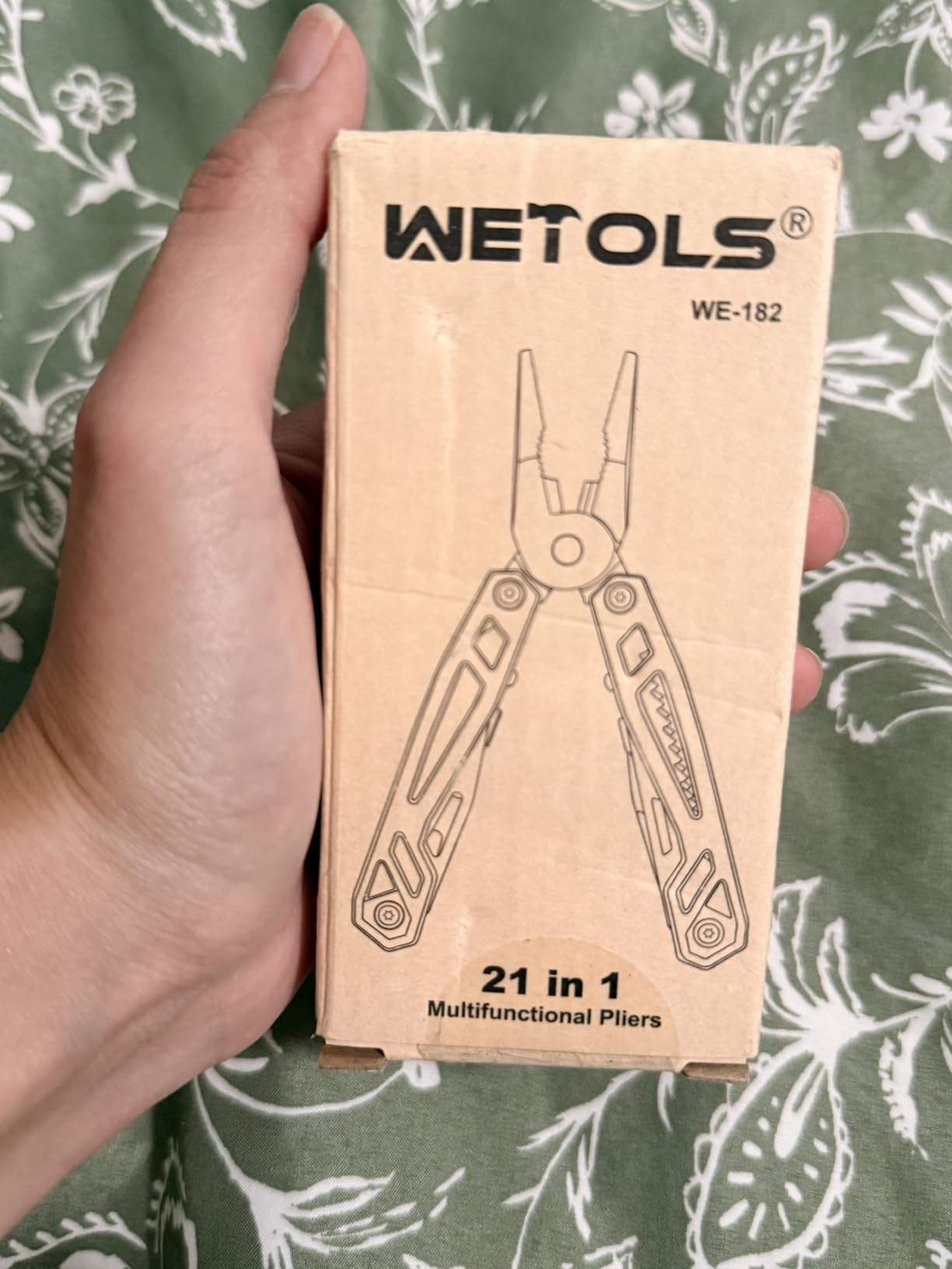 WETOLS Multitool with Pocket Knife, 27-in-1 Stainless Steel Needle Nose Pliers with Screwdrivers, Self-locking Multi tool EDC Gear with Sheath customer photo 2