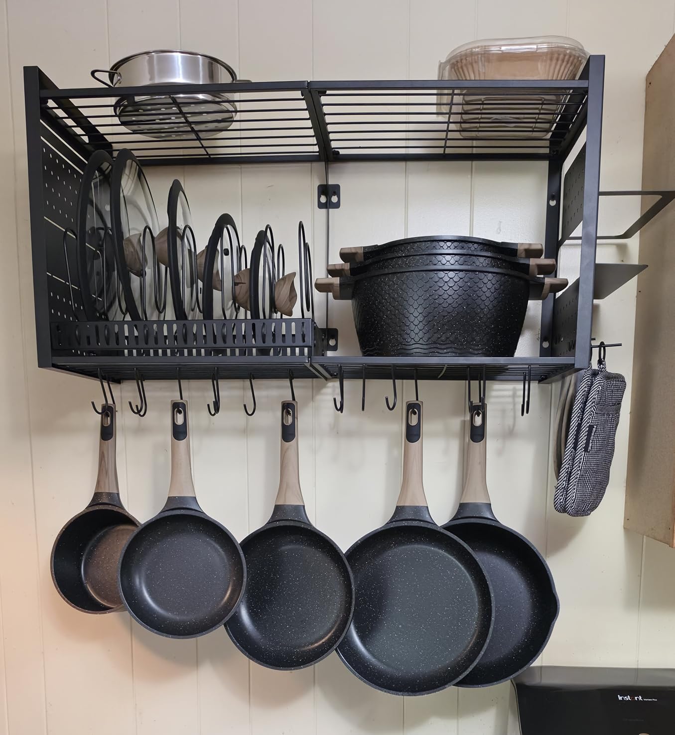 31 Inch Pot Rack Wall Mounted, 3 in 1 Pots and Pans Organizer with 2 tier Kitchen Racks & Pot Lid Organizer Holder and 20 Hooks, Heavy Duty Hanging Pot Hanger for Kitchen Cookware, Utensils, Black customer photo 2