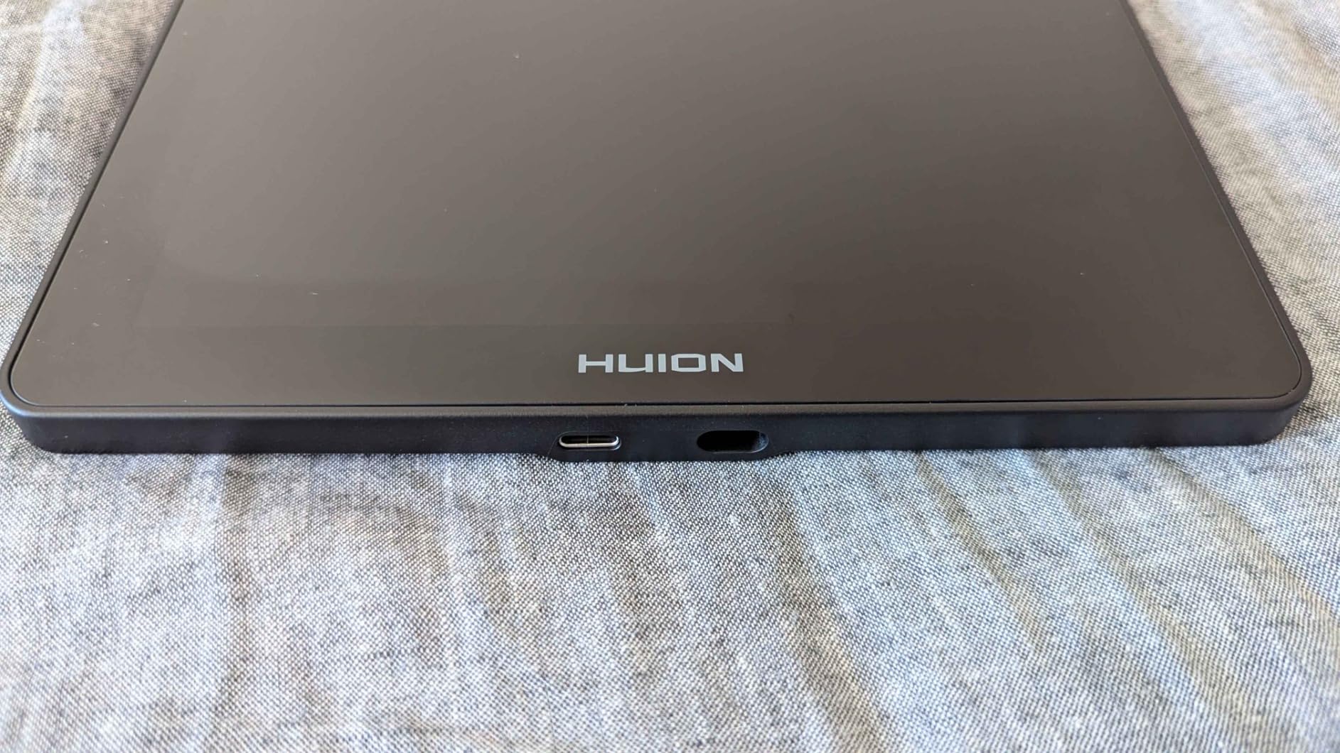 HUION Kamvas Pro 16 V2 Drawing Tablet with Screen, 16384 Levels Pen, 15.6