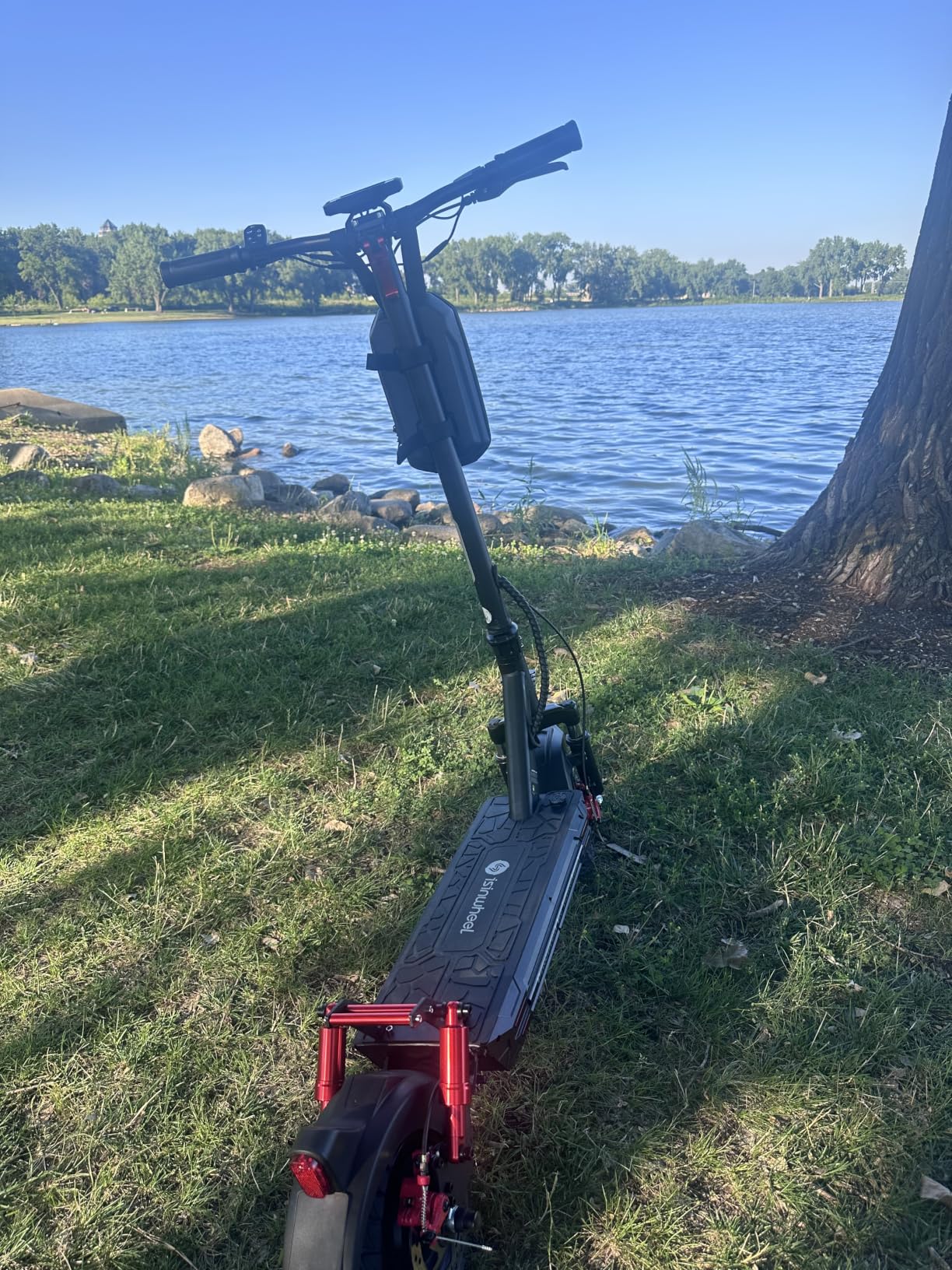 isinwheel GT1 Electric Scooter Adults, 28MPH Top Speed, 28Miles Range, 800W Motor, 330LBS Load, Off-Road Scooter for Adults with Turn Signal customer photo 2