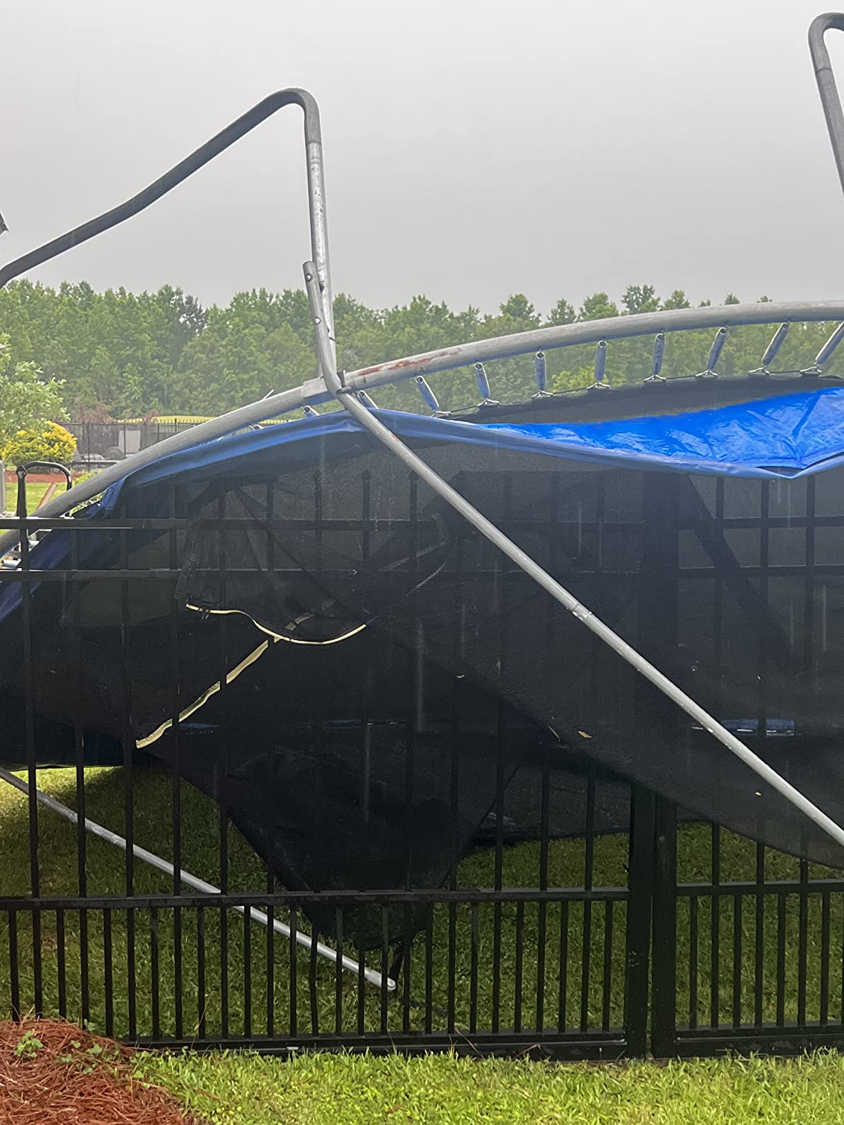 ORCC Oval Outdoor Trampoline with Safety Net - Recreational Gymnastics Trampoline for Kids, 1200LBS Capacity, Heavy-Duty Galvanized Steel Frame customer photo 1