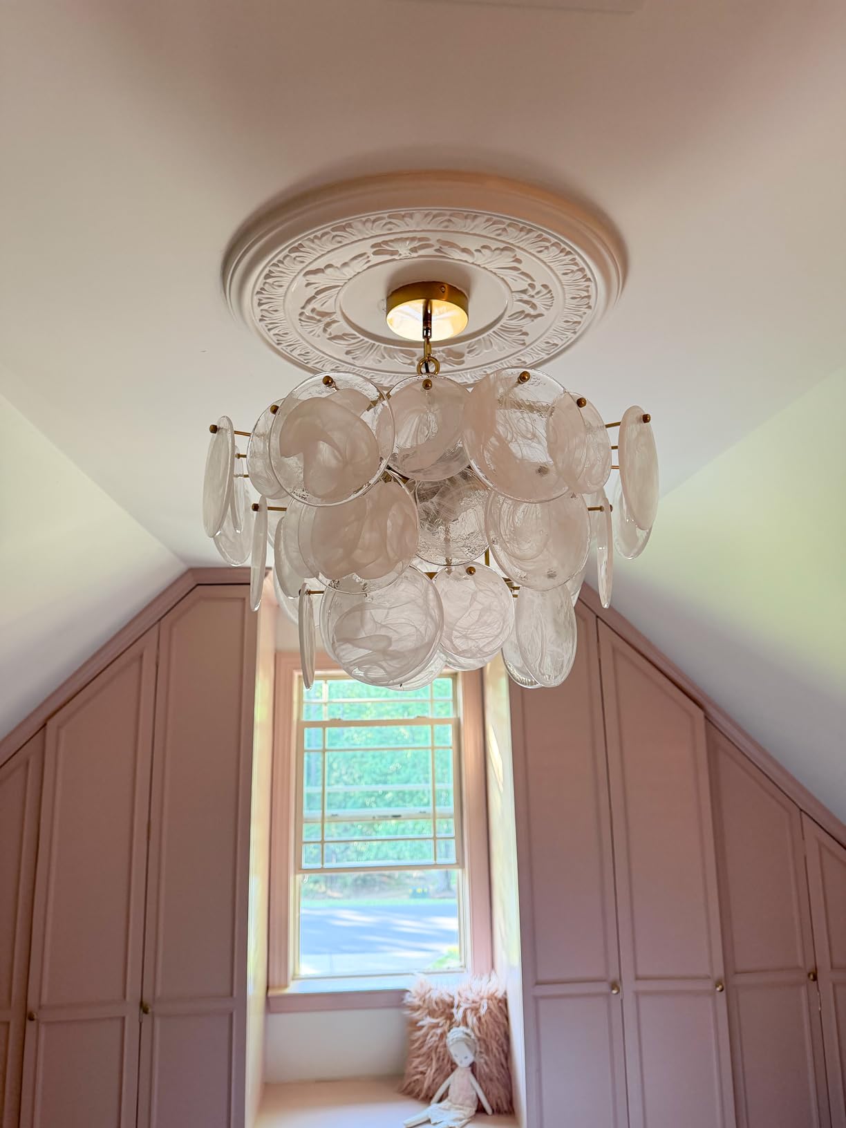 Large Gold Modern Glass Chandelier, 31.5-inch Round Adjustable Height Hanging Light Fixtures with Cloud Glass Shade, Luxury Hanging Fixture for Living Room, Foyer, Bedroom, E12 Base Crystal Lighting customer photo 1