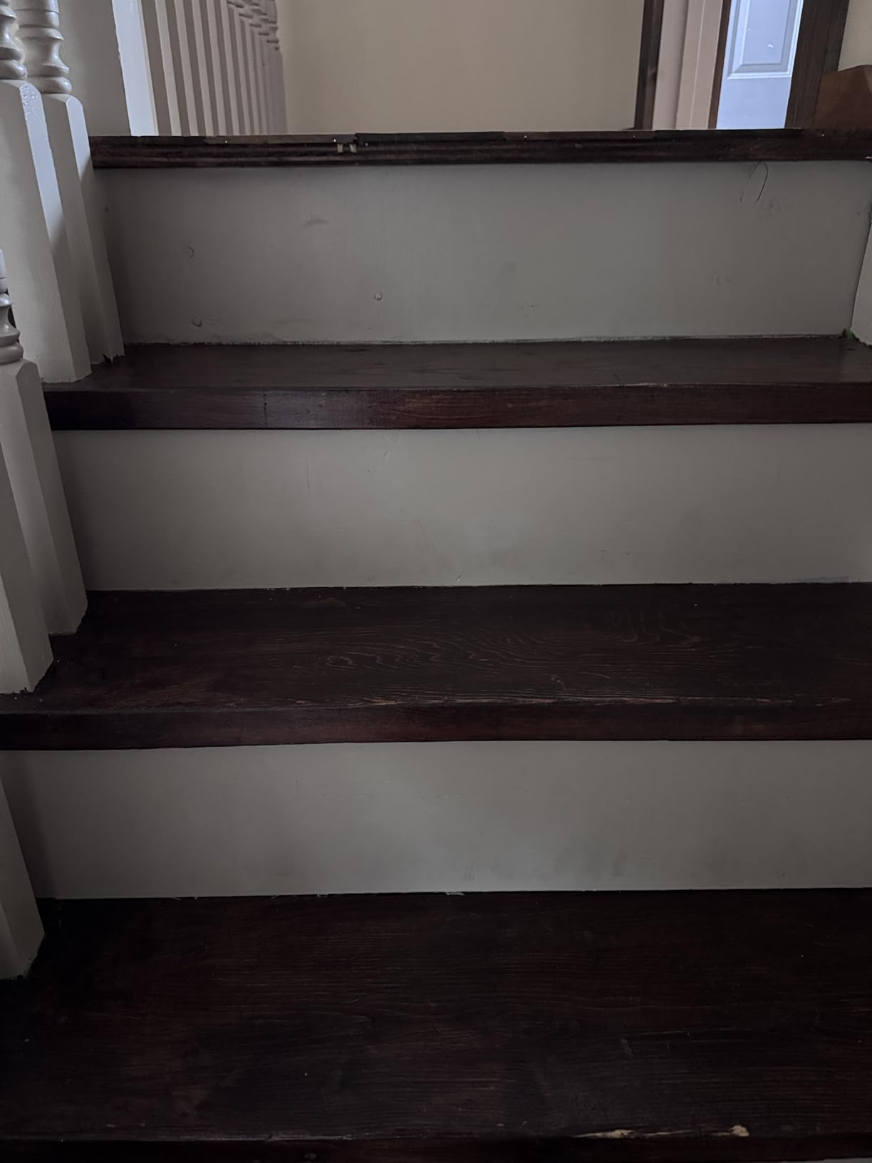 BEQHAUSE Stair Treads for Wooden Steps 28inX9in, Non Slip Carpet Stair Treads Indoor Stair Runners Machine Washable, Soft Stair Rugs Mat Surface Polyester TPE Backing, 15pcs, Charcoal customer photo 1