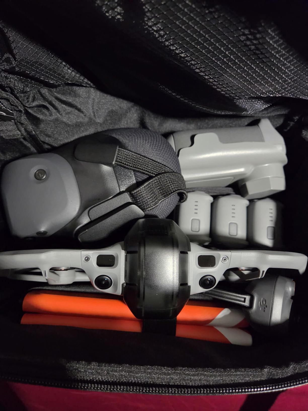 DJI Avata 360 Motion Fly More Combo, 8K 360-Degree Camera Drone | 1-Inch-Equivalent 360 Imaging, 8K/60fps HDR, Goggles N3, RC Motion 3, Easy ACRO, Three Batteries, Propeller Guard customer photo 1