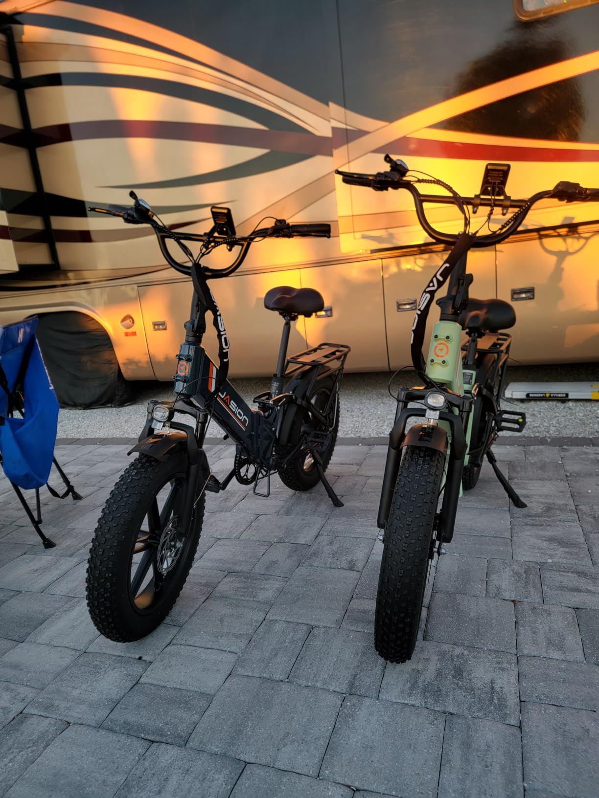 Jasion X Hunter PRO/ST Electric Bike for Adults,1800/1400W Peak 20''Fat Tire Foldable E Bikes,Folding Ebike Up to 80/70 Miles Range 30 MPH,720/624WH Removable Battery,Certified by UL2849 customer photo 1