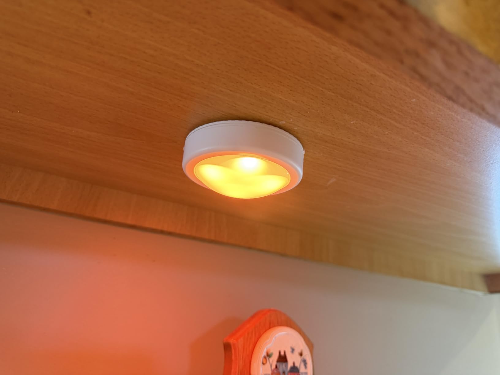 EZVALO 6-Pack Rechargeable Puck Lights with Remote, Under Cabinet Lighting, 2.95'' Mini Tap Lights, Closet Light, 16 RGB Colors & 3 Color Temperatures, Dimmable Stick-On Lights for Kitchen, Shelf customer photo 2