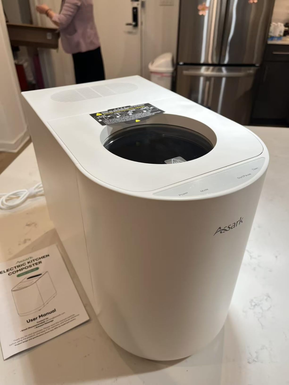 Electric Composter Smart 3L Kitchen Compost Bin Countertop Composter with Odorless Carbon Filter, Low Noise, Auto Clean, Visible Window Indoor Food Recycler Compost Tumbler Bin customer photo 1