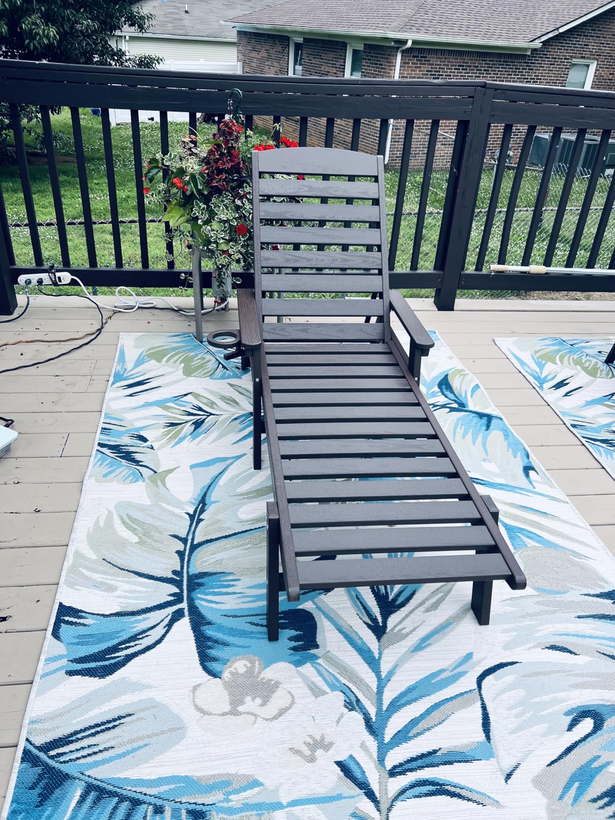 SERWALL HDPE Outdoor Lounge Chair Set of 2 with Cup Holder, Gray | with 5 Position Adjustable Backrest & Rolling Wheels customer photo 1