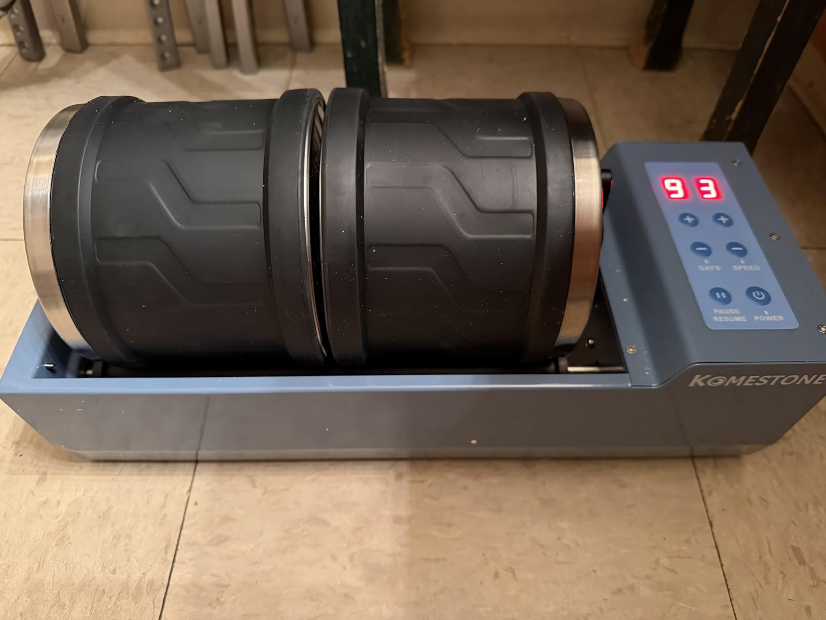 Dual-Barrel Rock Tumbler Kit - 8LB Extra Large Capacity (4LB x 2), Brushless Motor & Heavy Metal Base, 3 Speeds & 9-Day Timer, Rock Polisher for Adults & Collectors customer photo 2