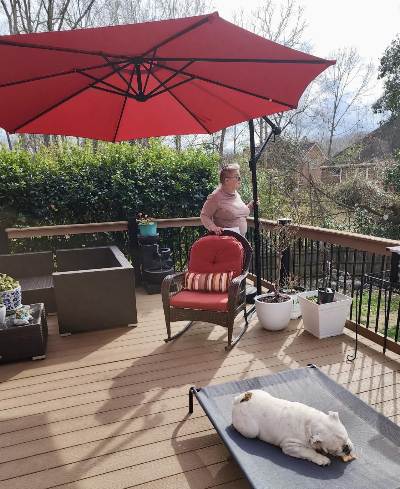 OLIXIS 9.8FT Offset Patio Umbrella with Base, Cantilever Table Umbrellas for Outdoor Sun Shade UV Protection with Easy Tilt Adjustment, 8 Ribs for Backyard, Lawn, Garden, Pool customer photo 1