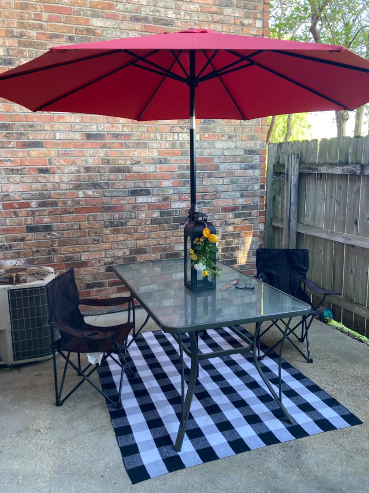 OLIXIS 9.8FT Offset Patio Umbrella with Base, Cantilever Table Umbrellas for Outdoor Sun Shade UV Protection with Easy Tilt Adjustment, 8 Ribs for Backyard, Lawn, Garden, Pool customer photo 2