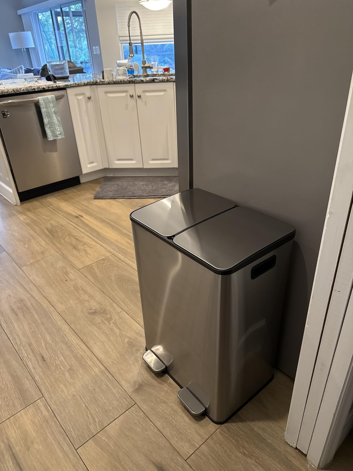 DUMOS Kitchen Trash Can, 2x8-Gallon Dual Trash Can with Lid, Stainless Steel Garbage Bin with 2 Removable Inner Buckets, Soft-Close Foot Pedal, Fingerprint-Resistant for Kitchen, Home, Office customer photo 1