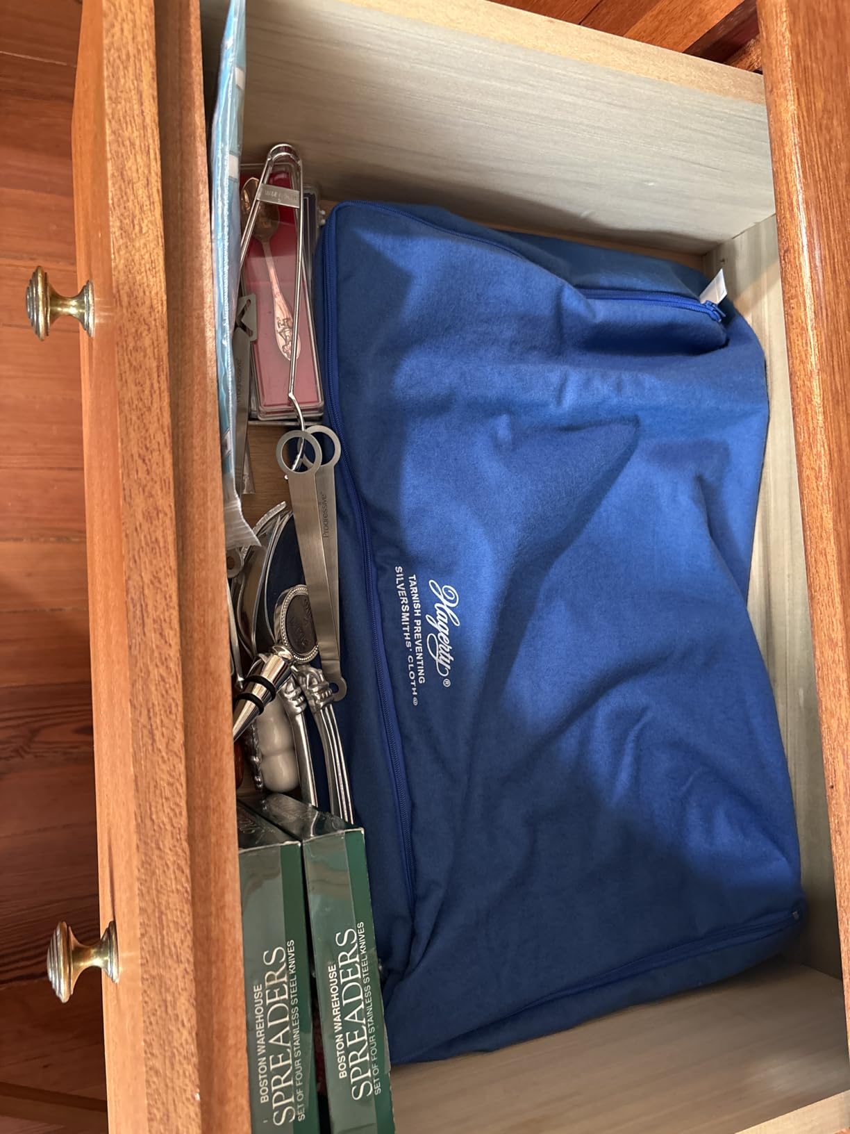 Hagerty Zippered Flatware Storage Drawer Liner -Tarnish Preventative Silverware Organizer, Large Container, Cutlery Holder, and Utensil Keeper Bag, Made in USA, Kosher Certified,Blue, 19