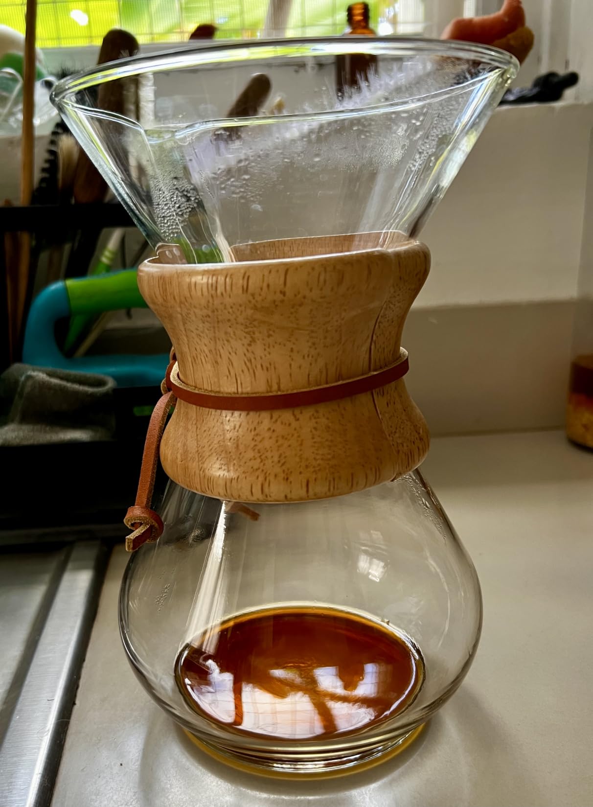 Chemex Pour-Over Glass Coffeemaker - Classic Series - 6-Cup - Exclusive Packaging customer photo 2