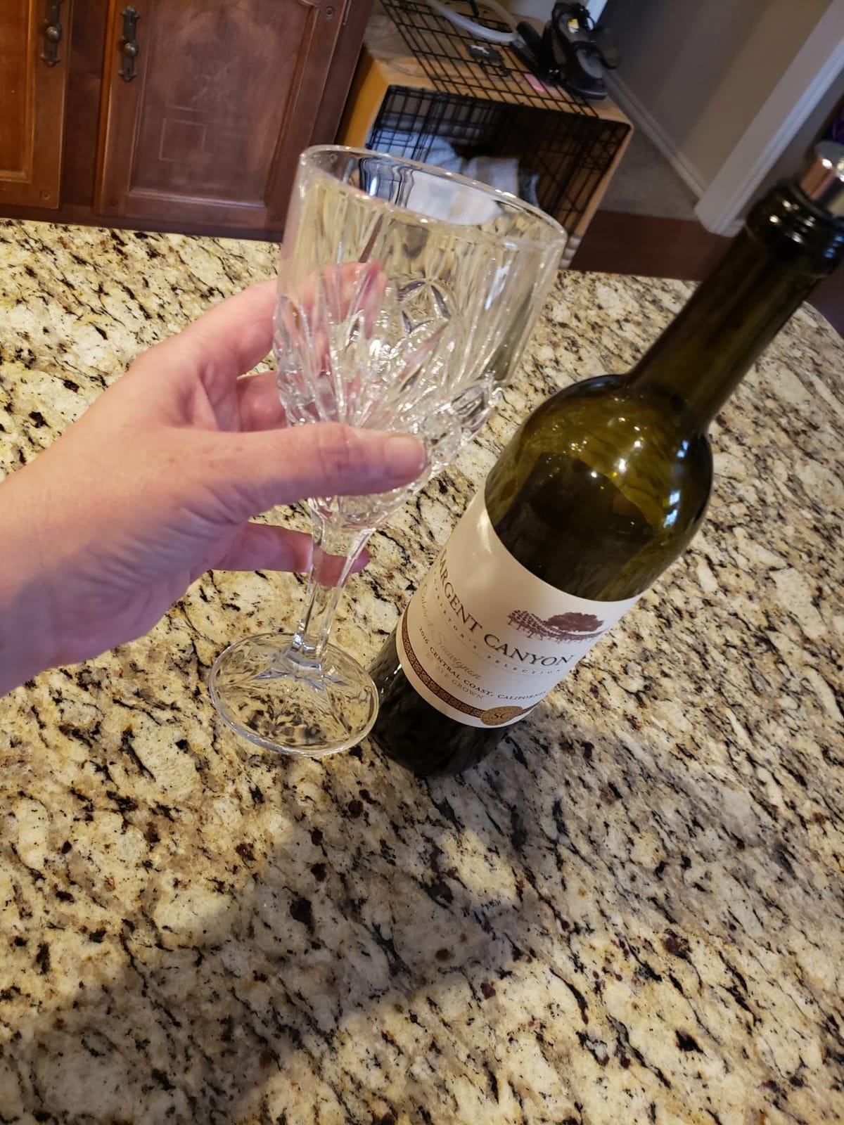 Godinger Dublin Wine Glasses, Stemmed Wine Glass Goblets, Stemmed Drinking Glasses, Glass Cups, Barware & Drinkware, 10oz Set of 4 customer photo 1