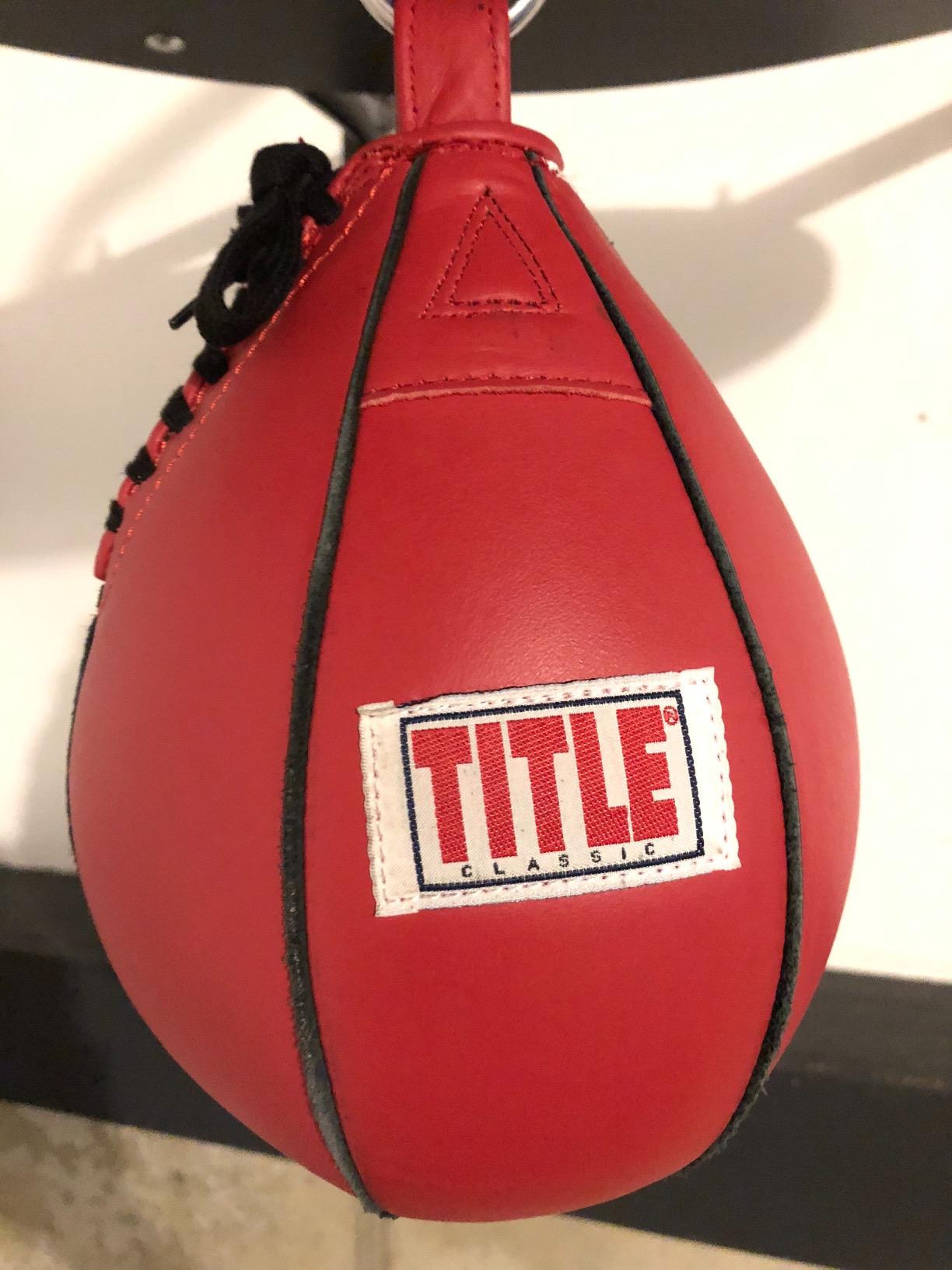 Title Classic Speed Bag, Red, 6