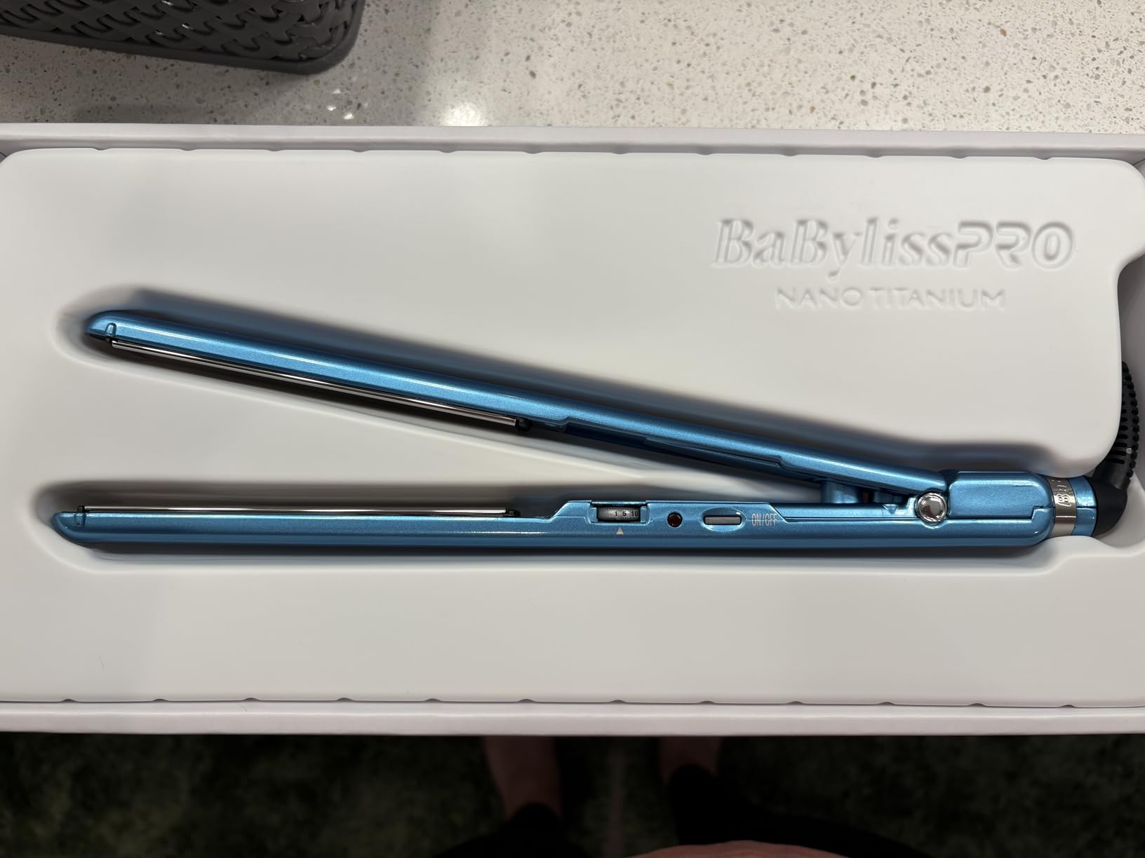 BabylissPRO Nano Titanium Ultra-Thin Hair Straightener, Professional Flat Iron, 5-Inch Extended Plates customer photo 1