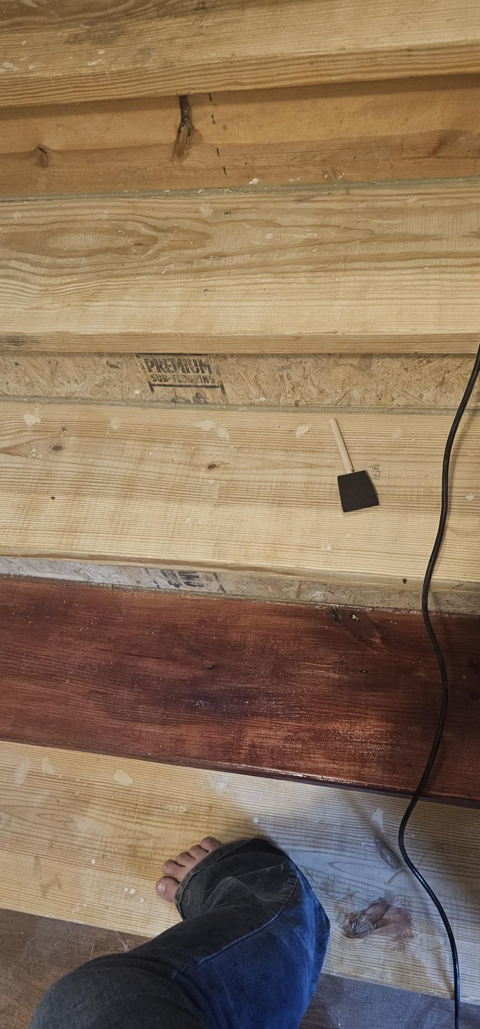 Minwax PolyShades Wood Stain + Polyurethane Finish - ½ Pint, Classic Oak, Satin customer photo 1