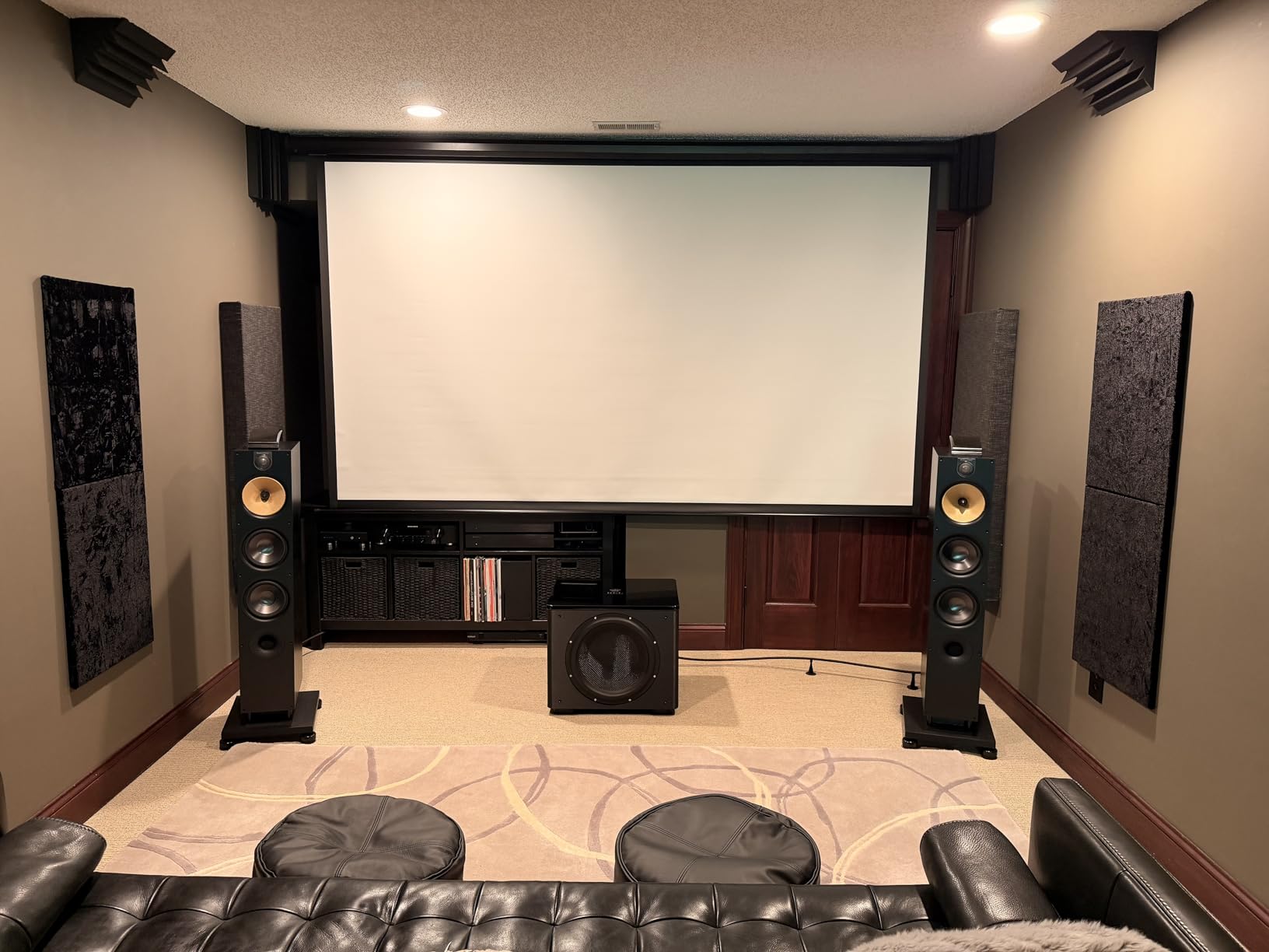 Elite Screens Spectrum 128-Inch Electric Motorized Projector Screen 16:10, 4K/8K UHD, Drop Down Screen for Classroom & Office, IR/RF Remote, Wall/Ceiling Mount, Black Case, ELECTRIC128X2 customer photo 1