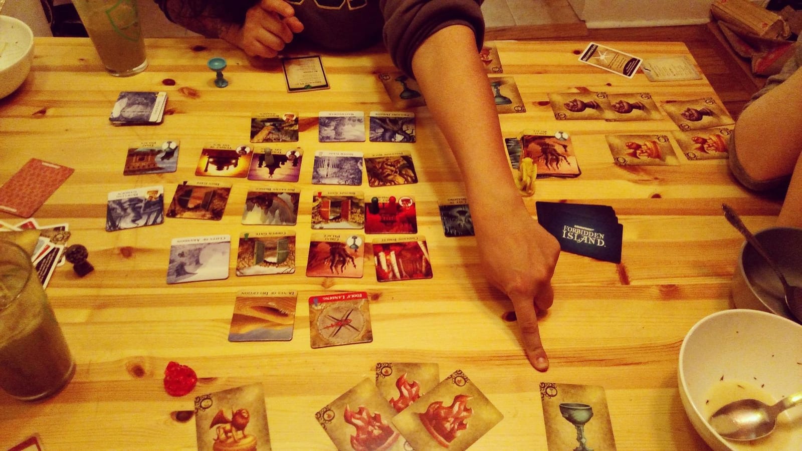 Gamewright Forbidden Island - The Cooperative Strategy Survival Island Board Game customer photo 1