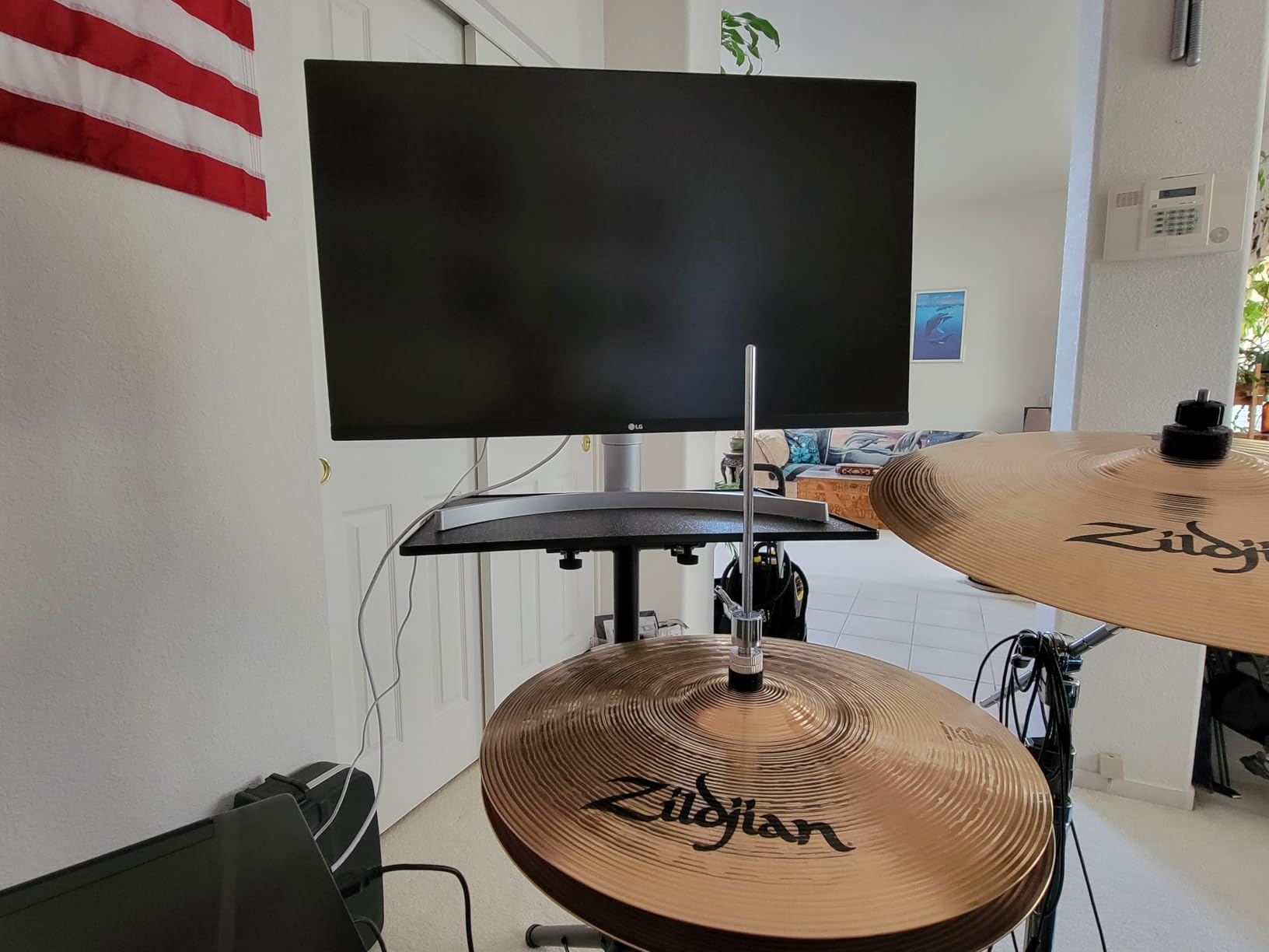 Pyle Universal Projector Stand | Height & Angle Adjustable Tripod 33