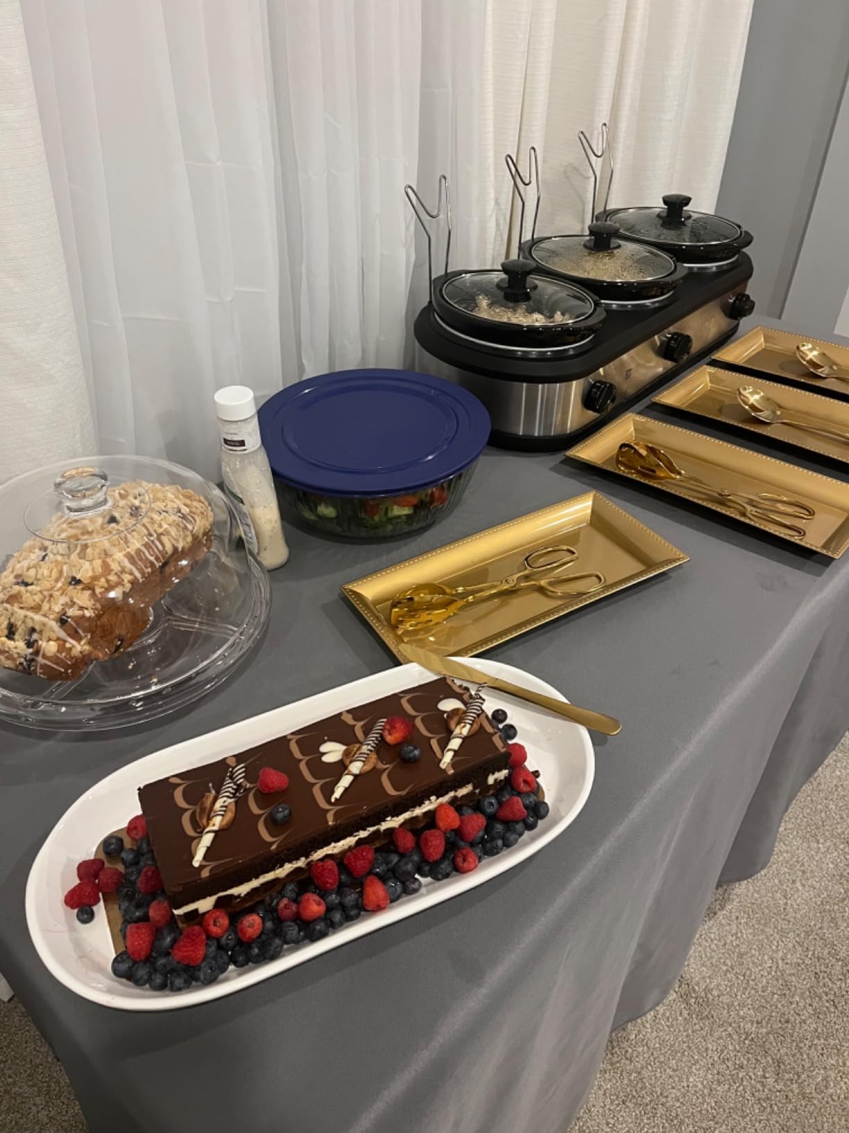 TRU Triple Buffet Server - Three 2.5 Quart Removable Crock Inserts - Slow Cooker & Food Warmer with Individual Heat Control - Includes Lid Rests & Serving Spoons customer photo 2