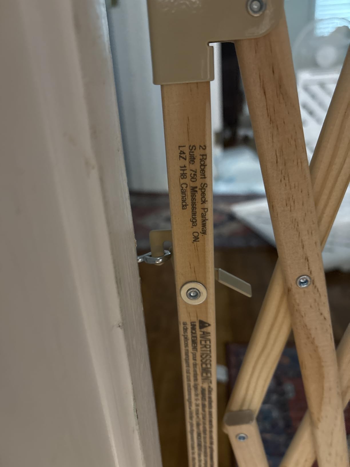 Evenflo Expansion Walk-Thru Room Divider Baby Gate (Natural Wood) customer photo 2