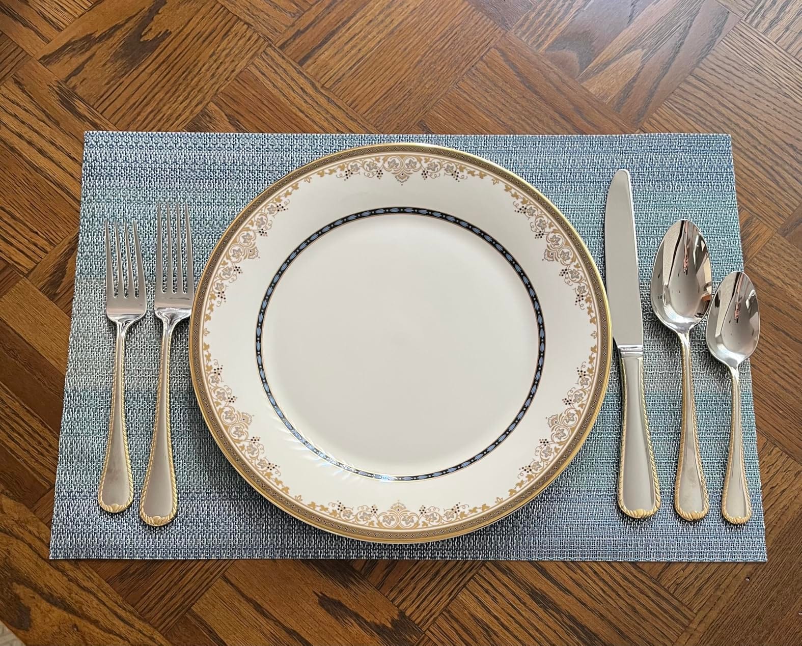 Mikasa Regent Bead 65-Piece Flatware Set for 12, 18/10 Stainless Steel Silverware with Beaded Teardrop Handles, Includes Serving Utensils, Dishwasher Safe customer photo 1