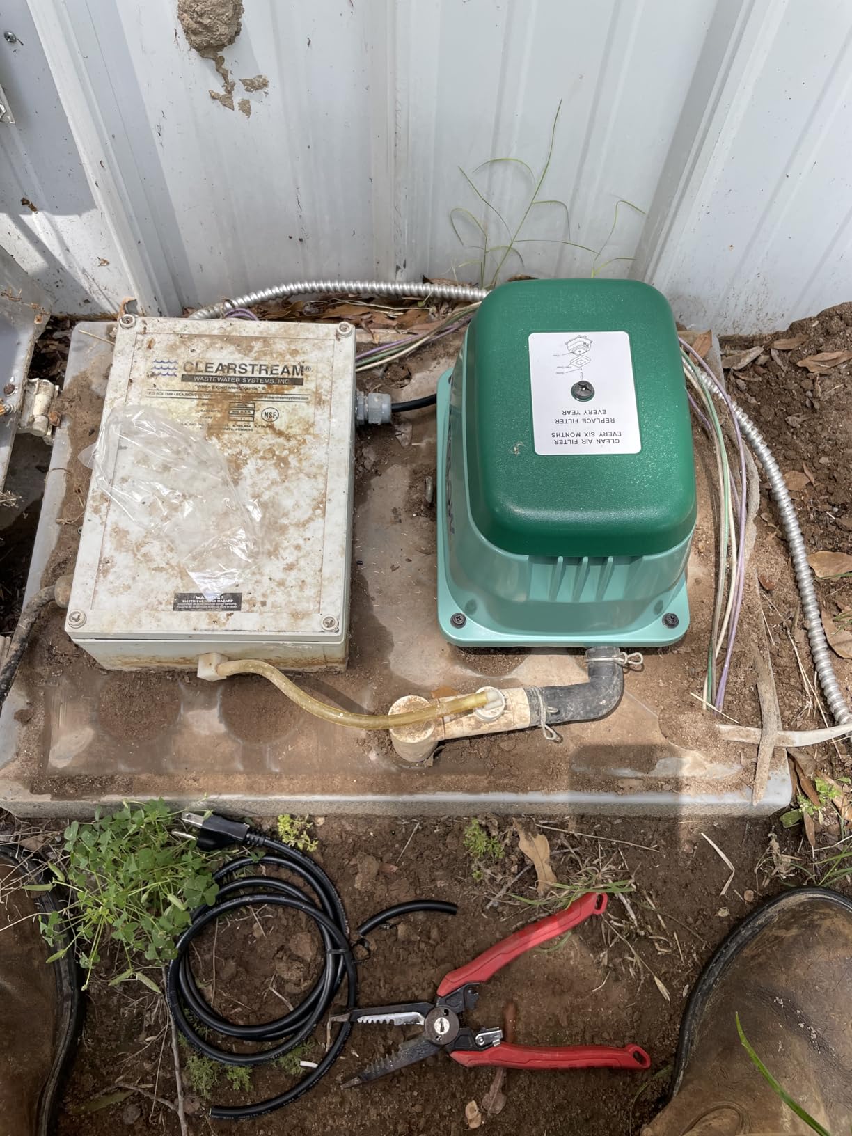 HIBLOW HP-80 Pond Aerator / Septic Linear Air Pump customer photo 2