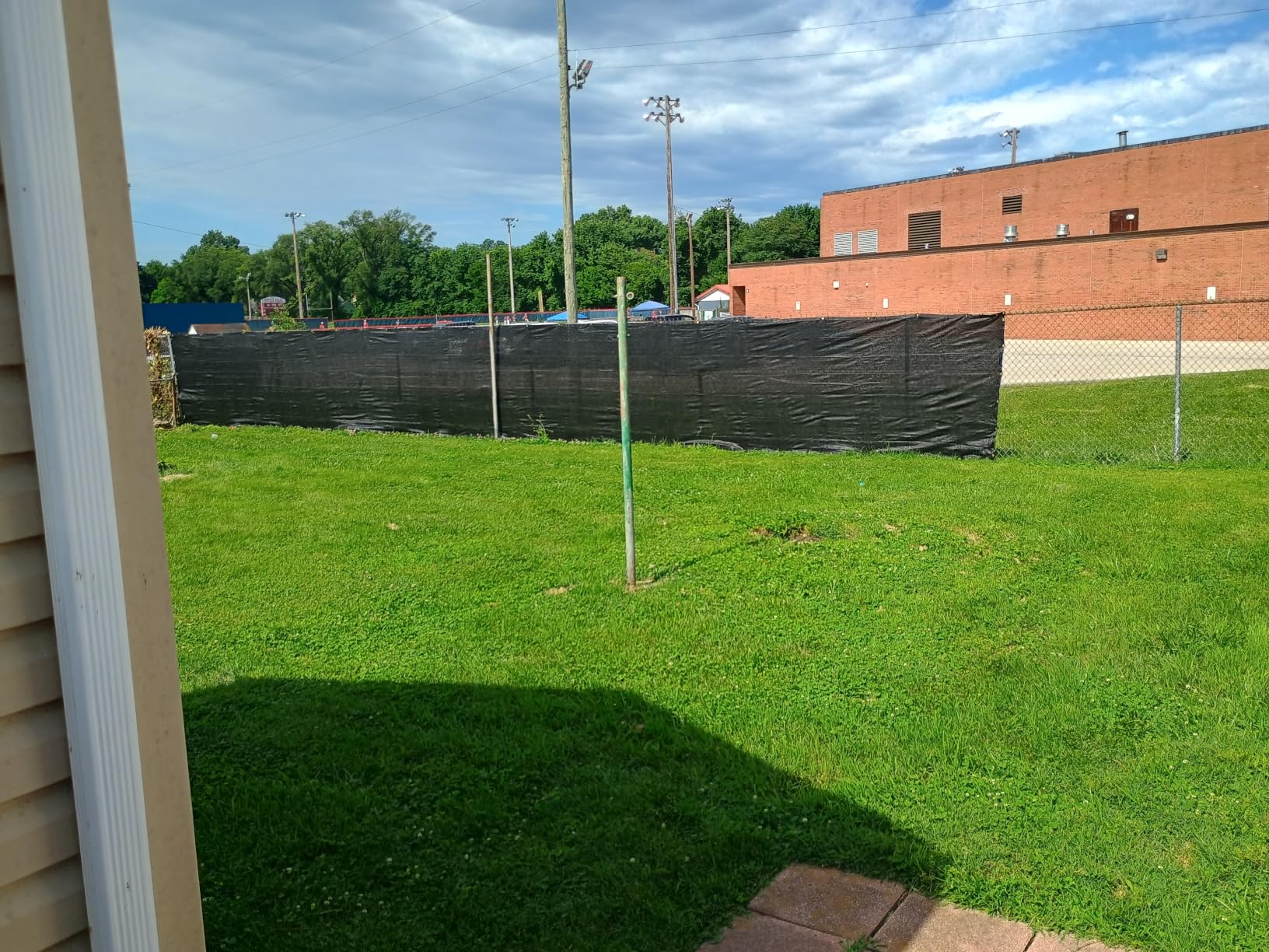Windscreen4less Privacy Fence Screen 6'x50' Heavy Duty Windscreen Fencing Mesh Fabric Shade Cover for Outdoor Wall Garden Yard Pool Deck, Green customer photo 1