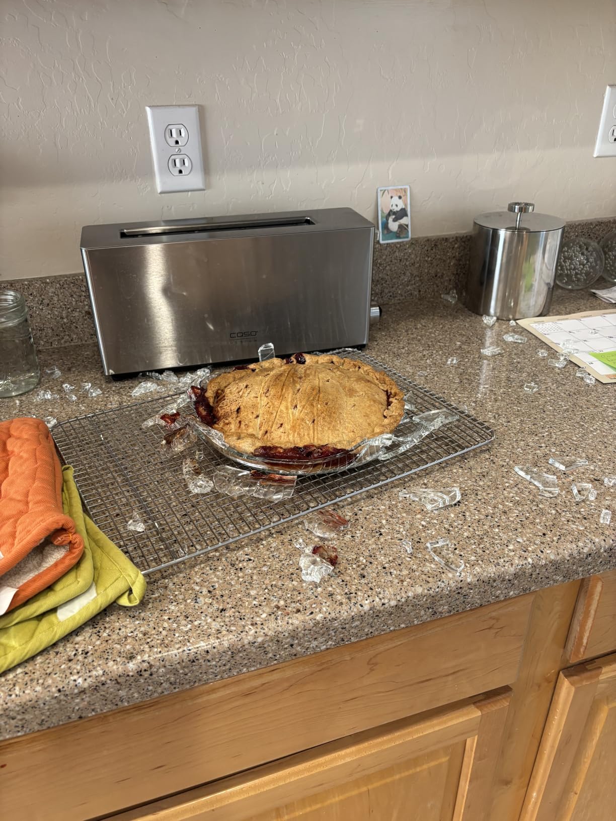 Pyrex C-209 9.5in Fluted Rim Glass Pie Plate - Made in USA | Clear Glass Bakeware | Fluted Rim Design | Even Heat Distribution | Oven Safe | Dishwasher Safe customer photo 2