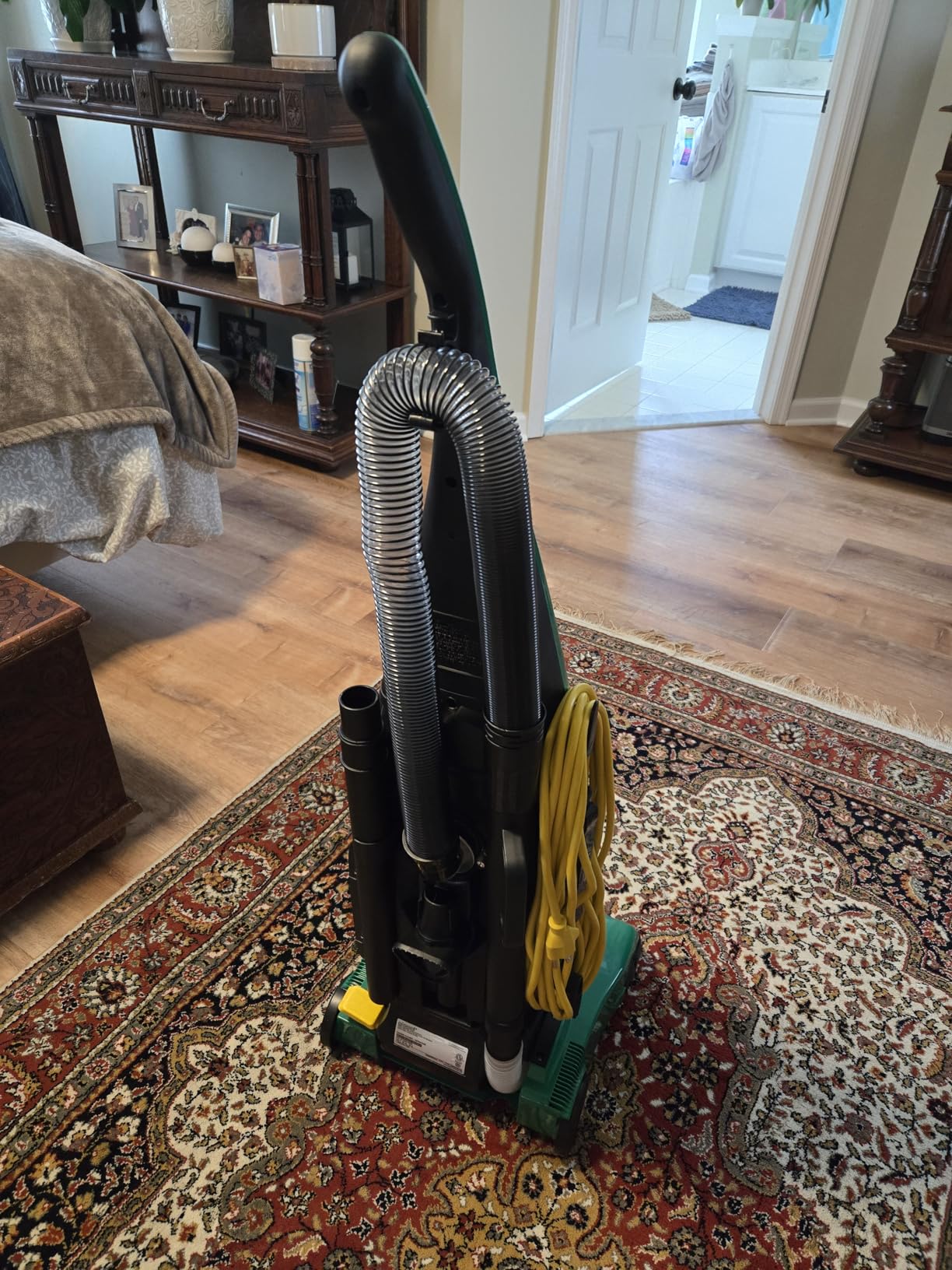 BISSELL BigGreen Commercial PowerForce Bagged Lightweight, Upright, Industrial, Vacuum Cleaner, BGU1451T customer photo 1