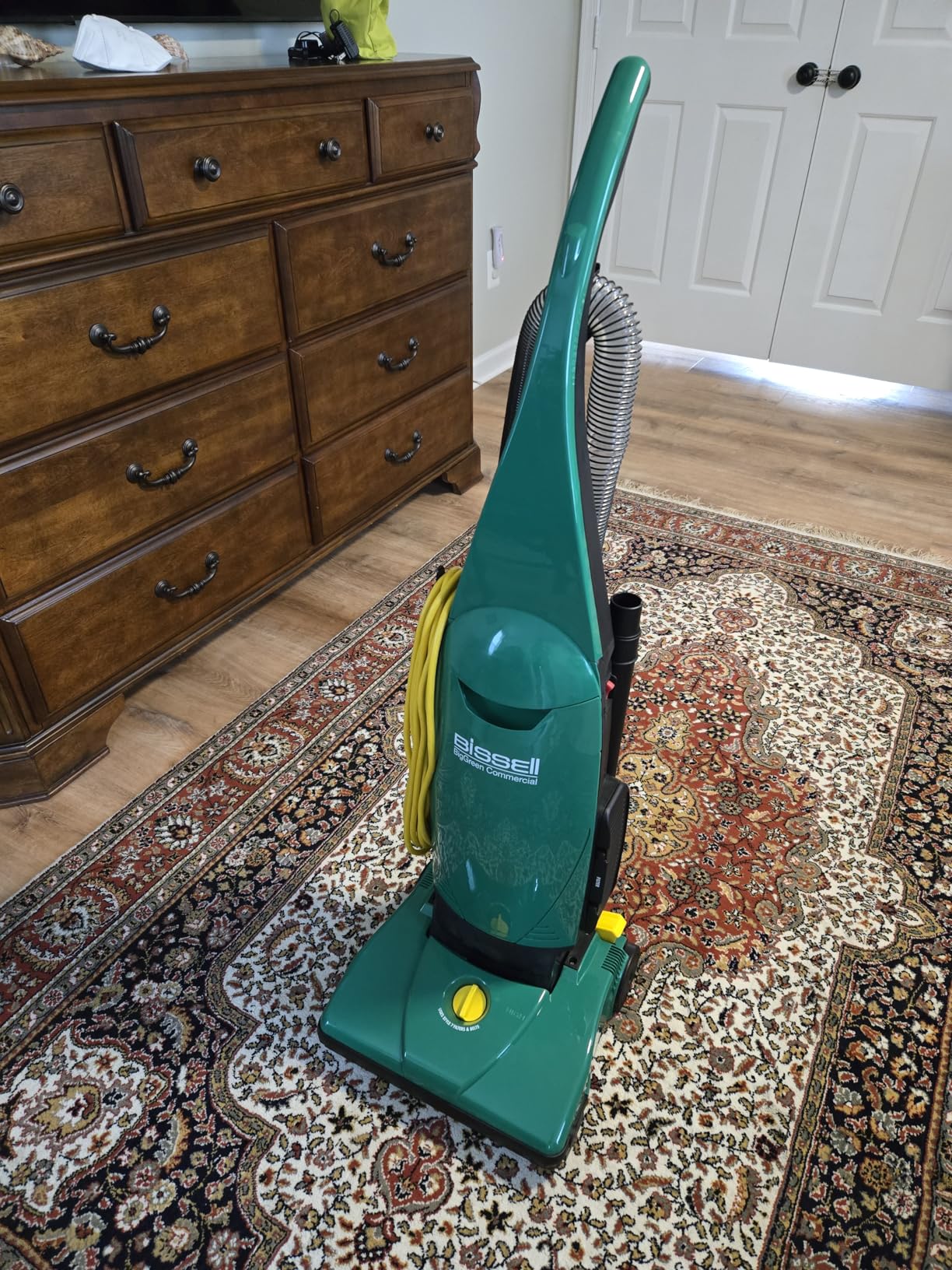 BISSELL BigGreen Commercial PowerForce Bagged Lightweight, Upright, Industrial, Vacuum Cleaner, BGU1451T customer photo 2
