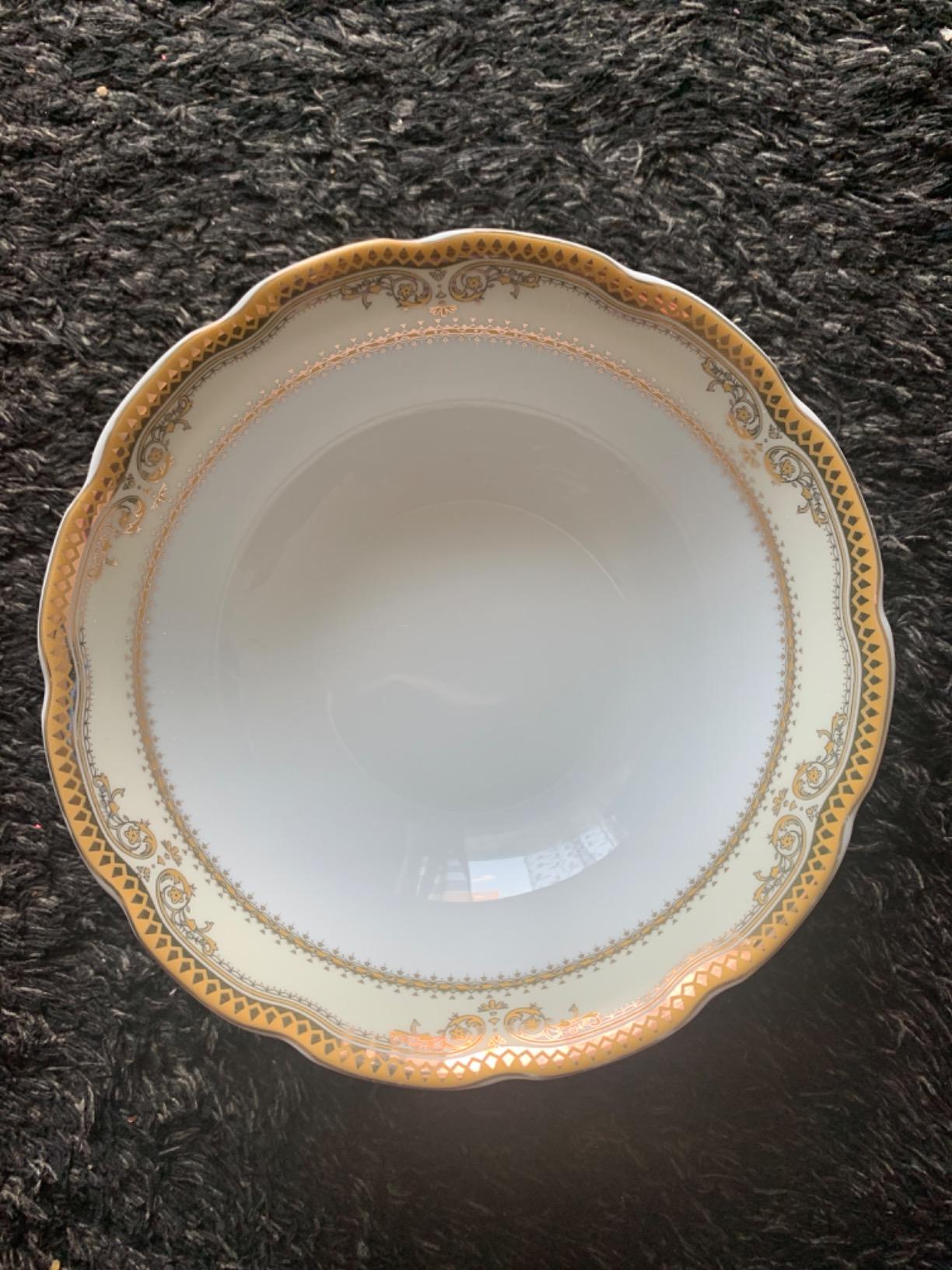 Lorren Home Trends Catherine 24 Piece Porcelain Dinnerware Set, Gold customer photo 2