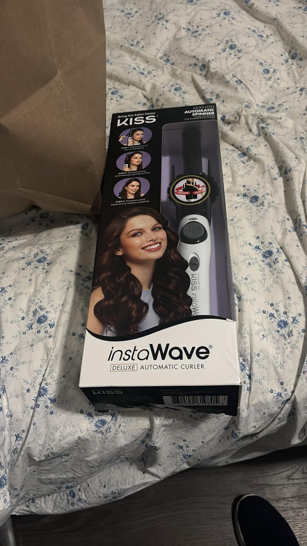 Kiss Instawave Deluxe Automatic Curling Iron, Black & White, 1