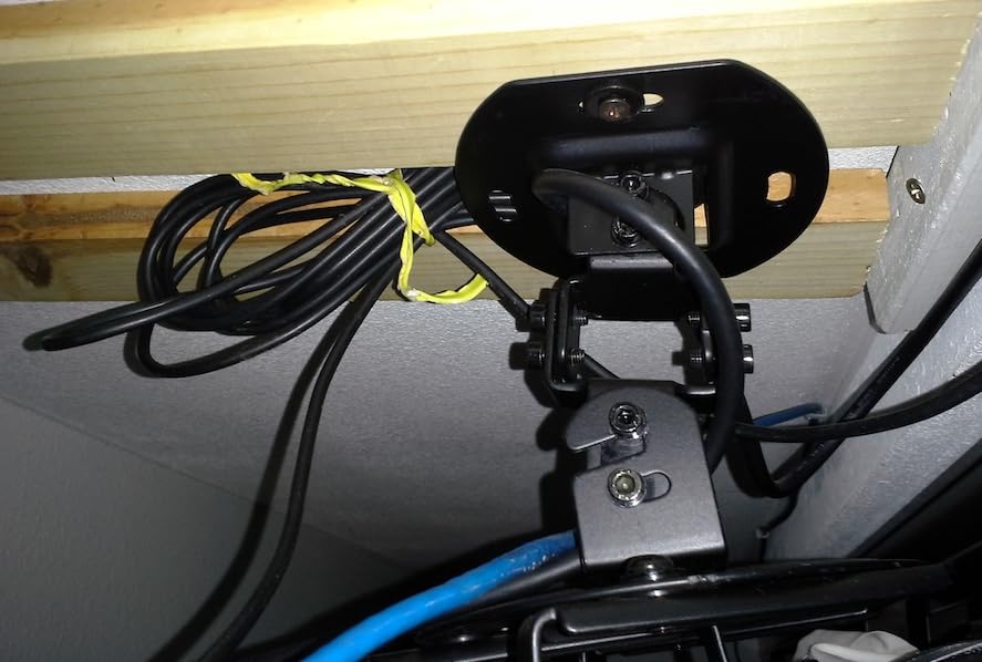 VIVO Universal Adjustable Ceiling Projector Mount for Regular and Mini Projectors, Projection Mount with Extending Arms, Black, MOUNT-VP01B customer photo 1