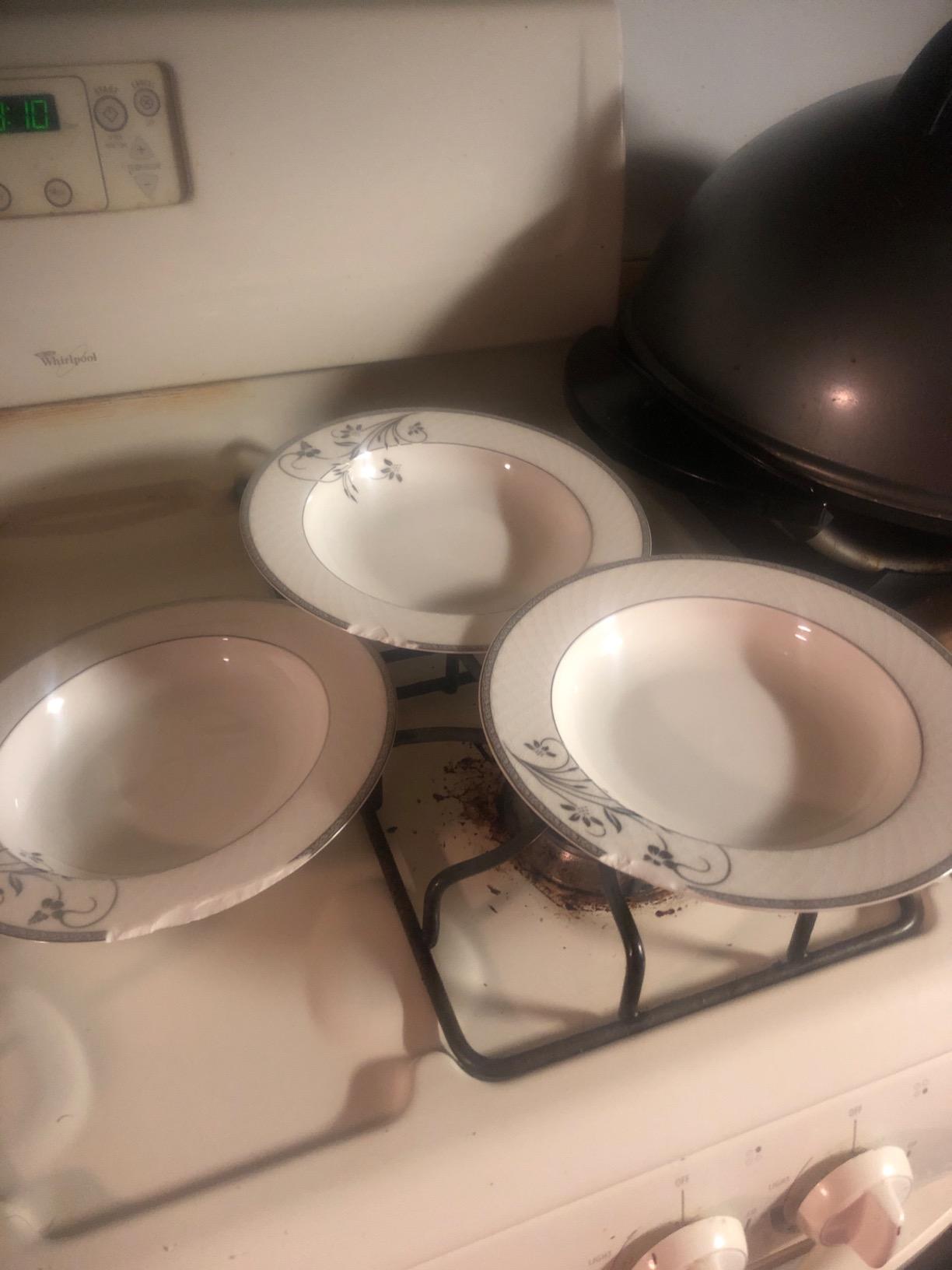 Lorenzo 57 Piece Elegant Bone China Service for 8 Viola Dinnerware Sets, Silver customer photo 1