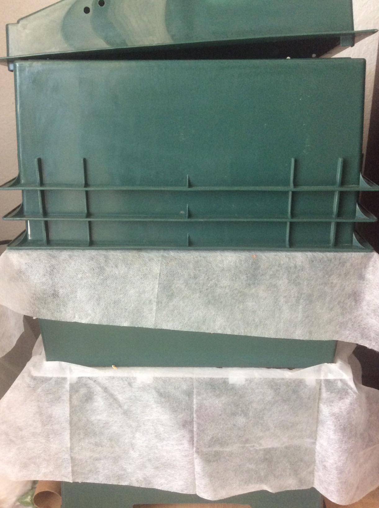The Original VermiHut Classic Model 5-Tray Worm Composter Bin - Indoor & Outdoor Vermicomposting System, Continuous Flow Food Waste Recycler for Organic Composting & Gardening - Dark Green customer photo 1